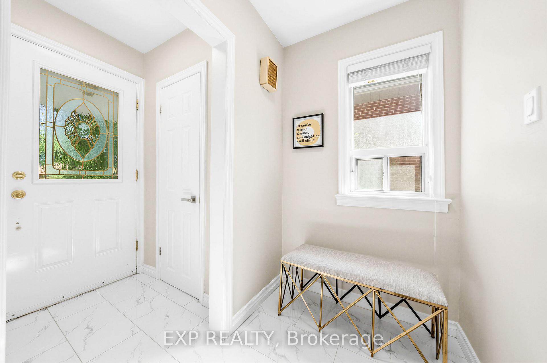 Photo 5 of 177 Overbrook Place, North York, Bathurst Manor — HOMEH