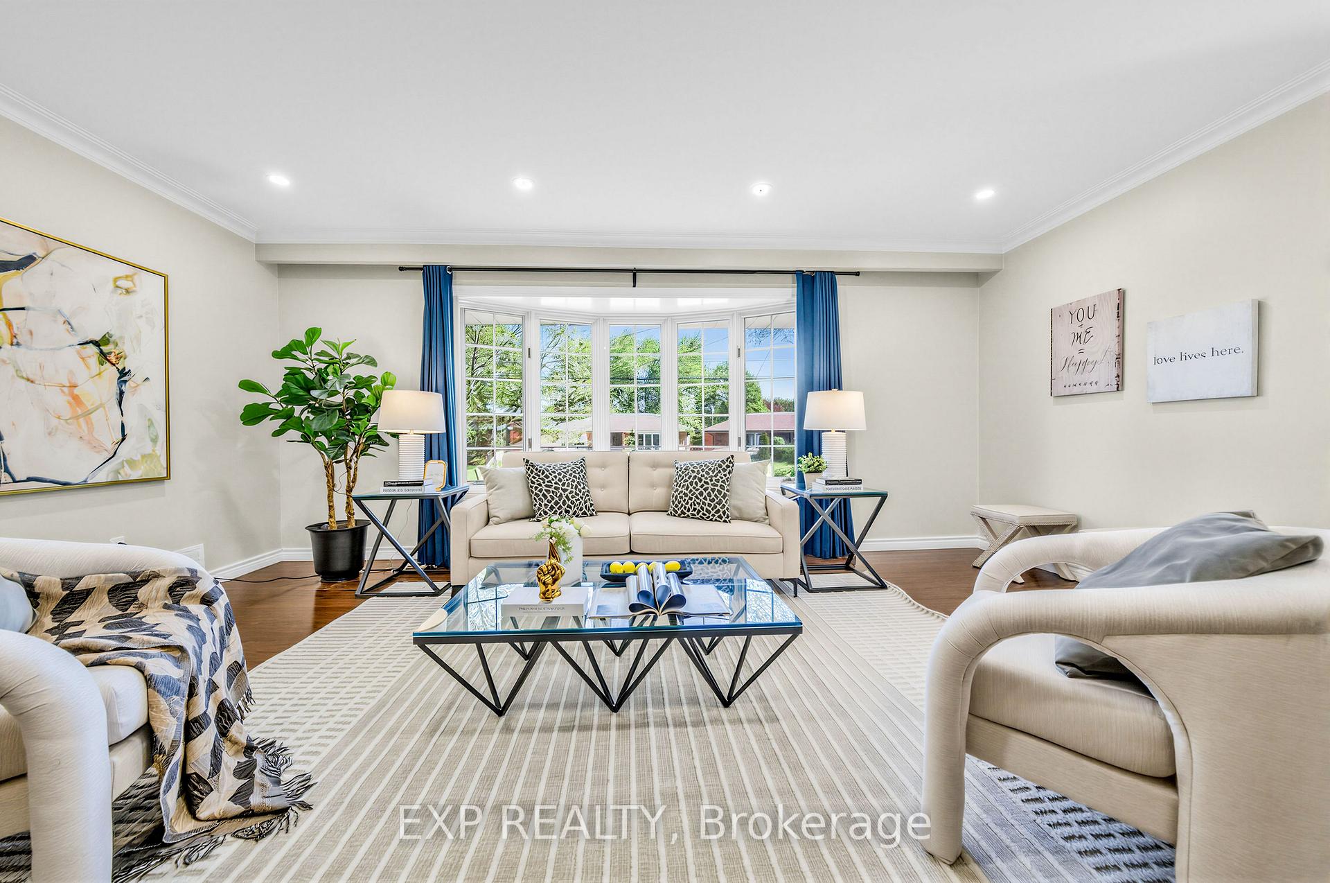 Photo 11 of 177 Overbrook Place, North York, Bathurst Manor — HOMEH