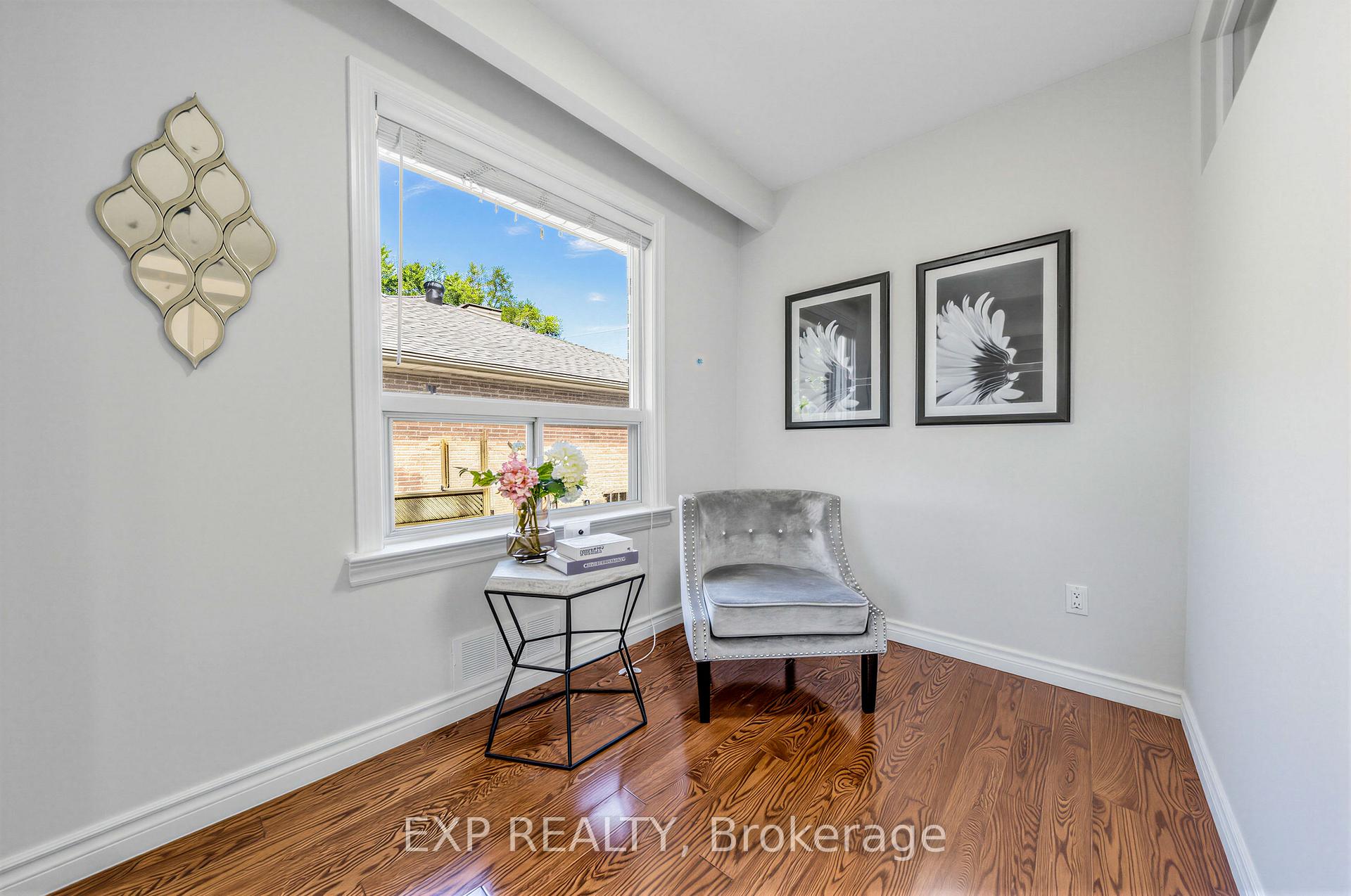 Photo 25 of 177 Overbrook Place, North York, Bathurst Manor — HOMEH