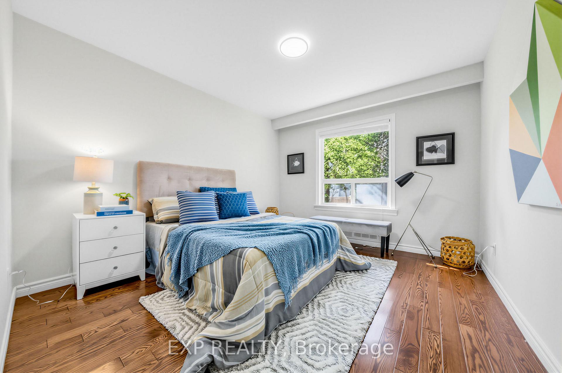 Photo 27 of 177 Overbrook Place, North York, Bathurst Manor — HOMEH