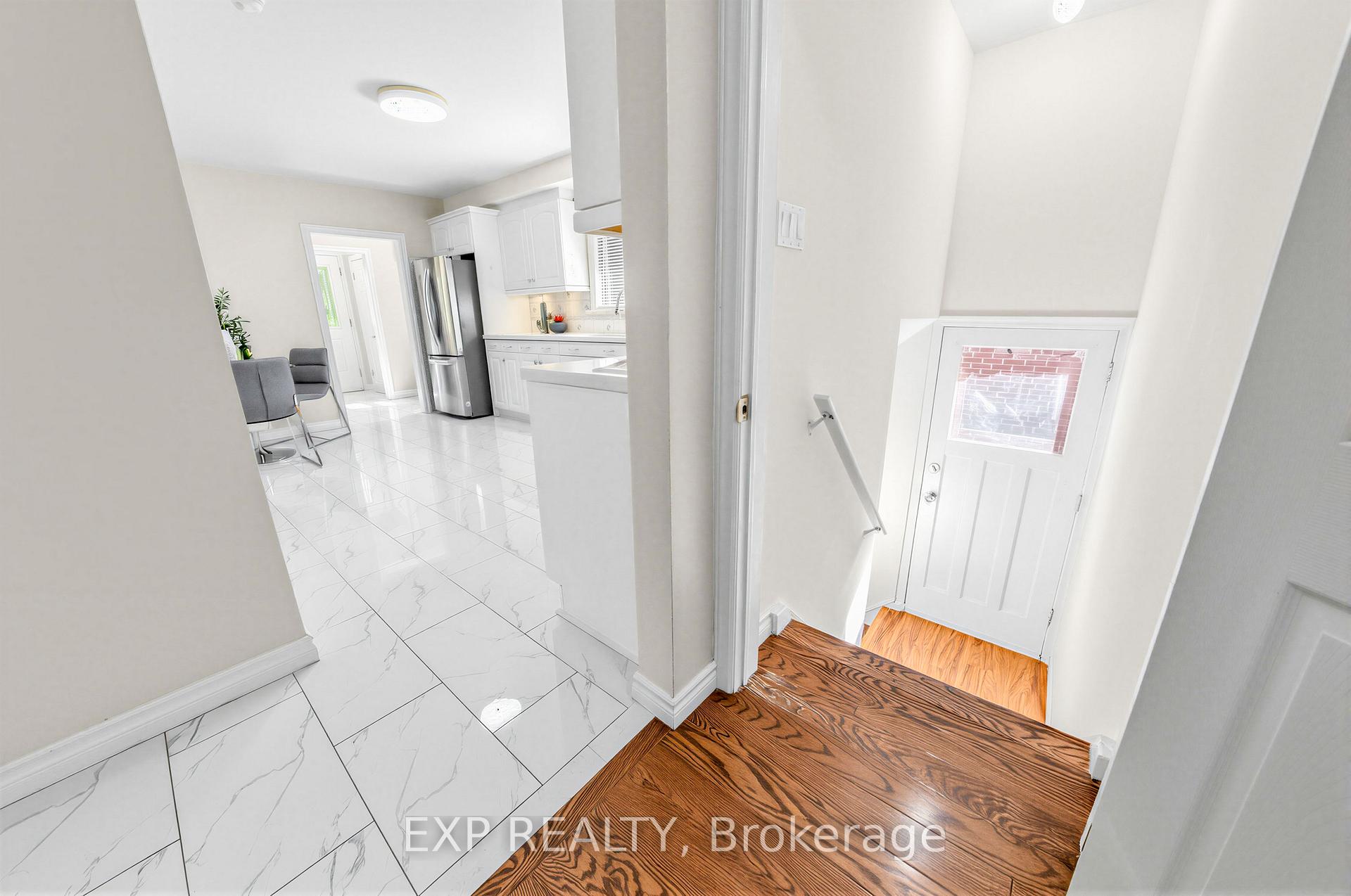 Photo 29 of 177 Overbrook Place, North York, Bathurst Manor — HOMEH
