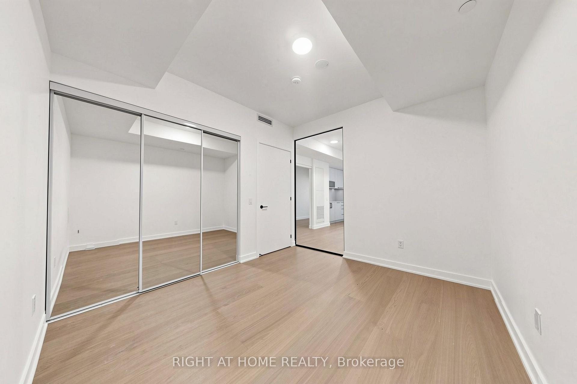 Photo 11 of Unit 536, 91 Montclair Avenue, Toronto, Forest Hill South — HOMEH
