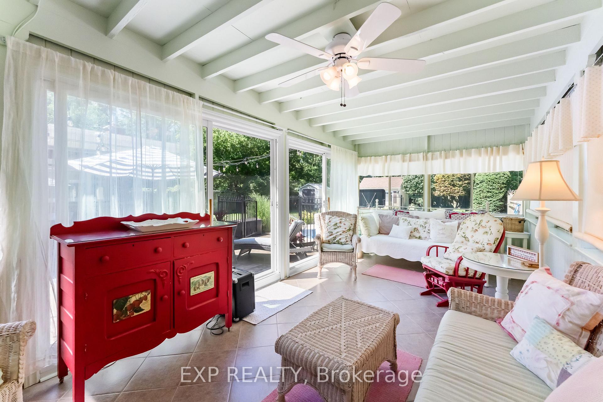 Photo 16 of 3279 Saint Patrick Avenue, Niagara Falls, Stamford — HOMEH