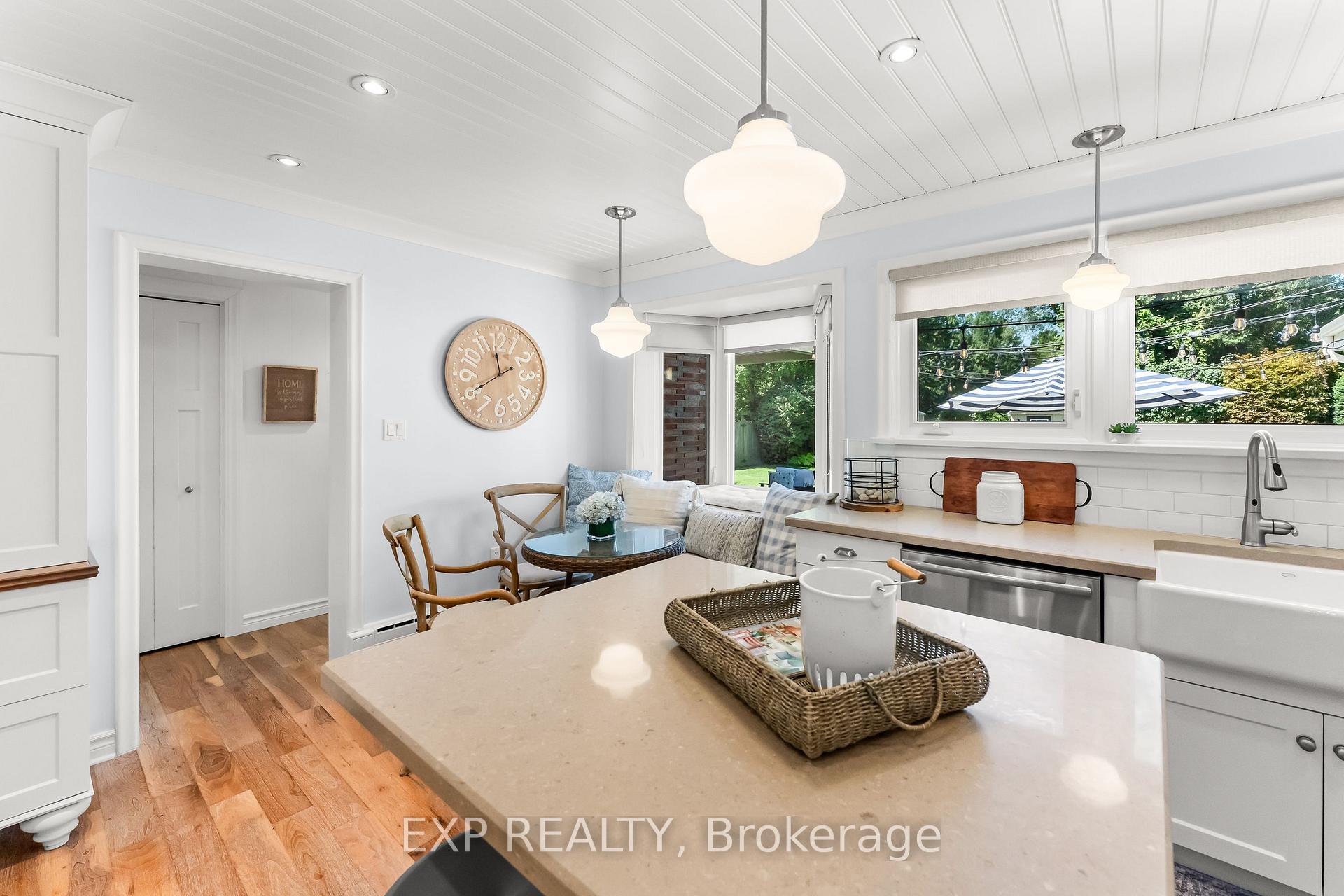 Photo 26 of 3279 Saint Patrick Avenue, Niagara Falls, Stamford — HOMEH