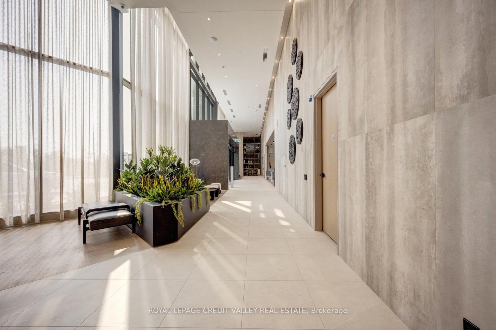 Photo 5 of 6 Flavelle Trail, Vaughan, Steeles West Industrial — HOMEH