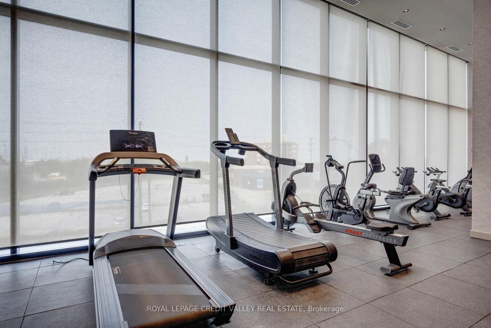 Photo 38 of 6 Flavelle Trail, Vaughan, Steeles West Industrial — HOMEH