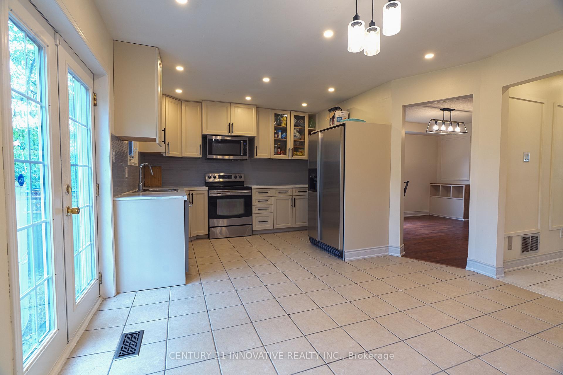 Photo 34 of 35 Magill Drive, Ajax, Central — HOMEH