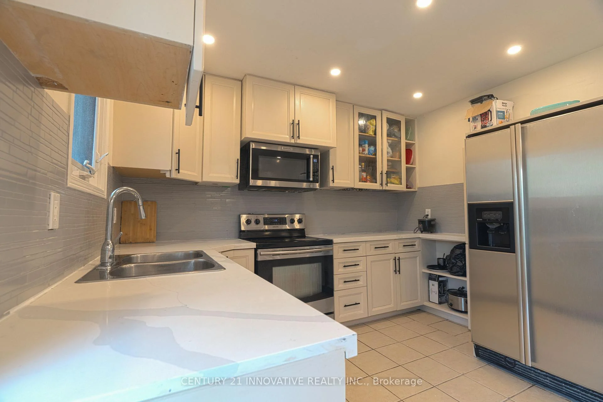 Photo 37 of 35 Magill Drive, Ajax, Central — HOMEH