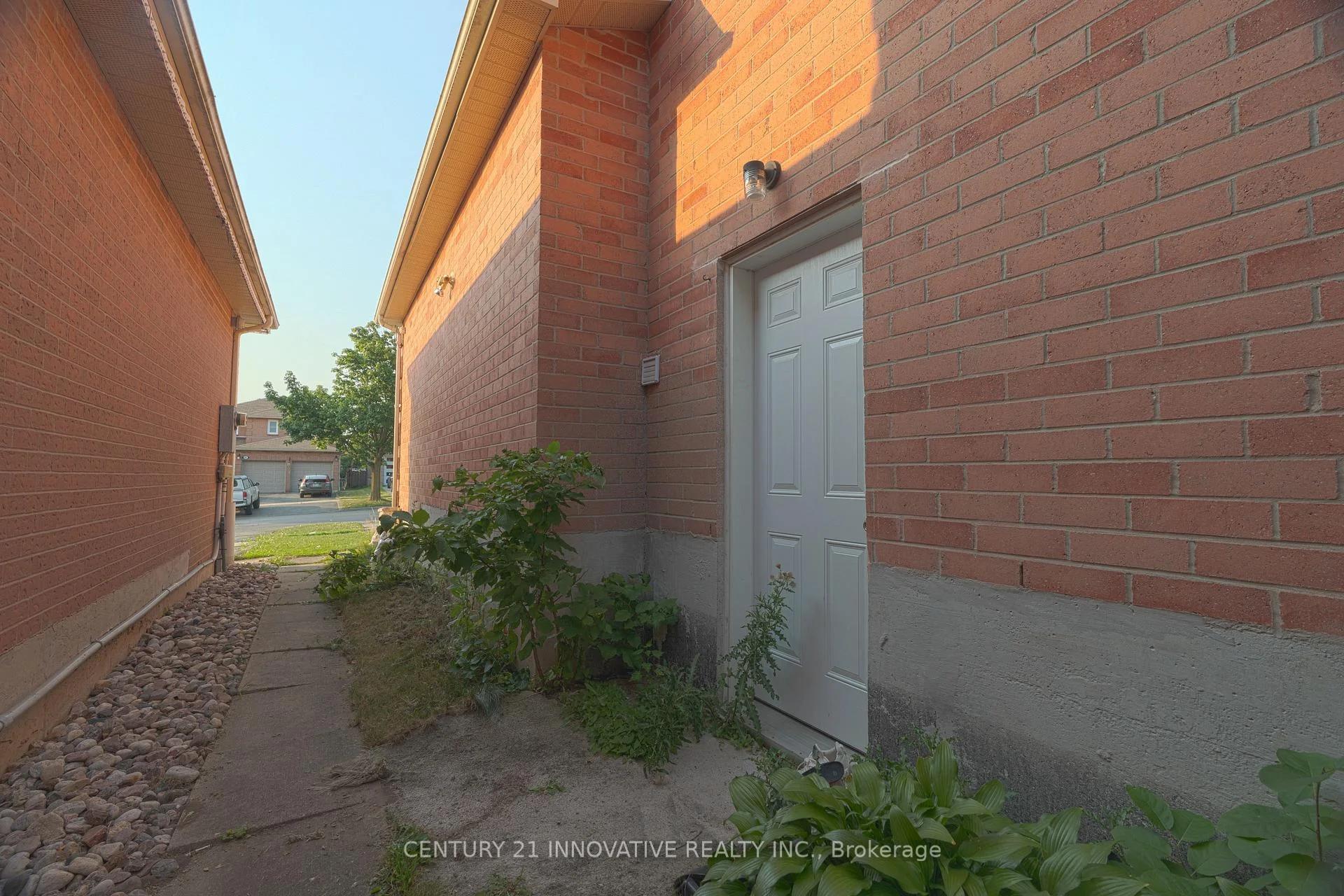Photo 84 of 35 Magill Drive, Ajax, Central — HOMEH