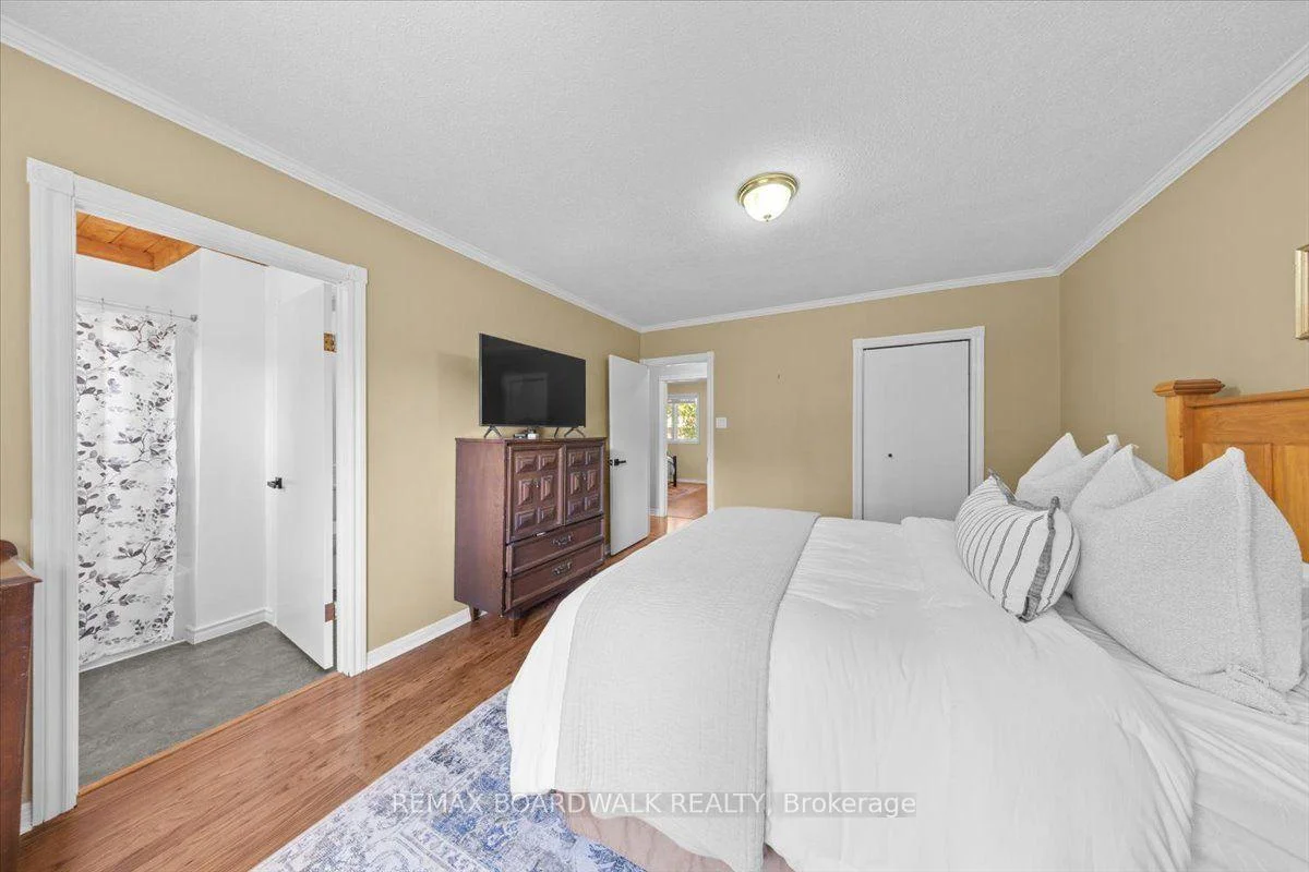 Photo 34 of 201 Linda Loop, Ottawa, Kinburn — HOMEH