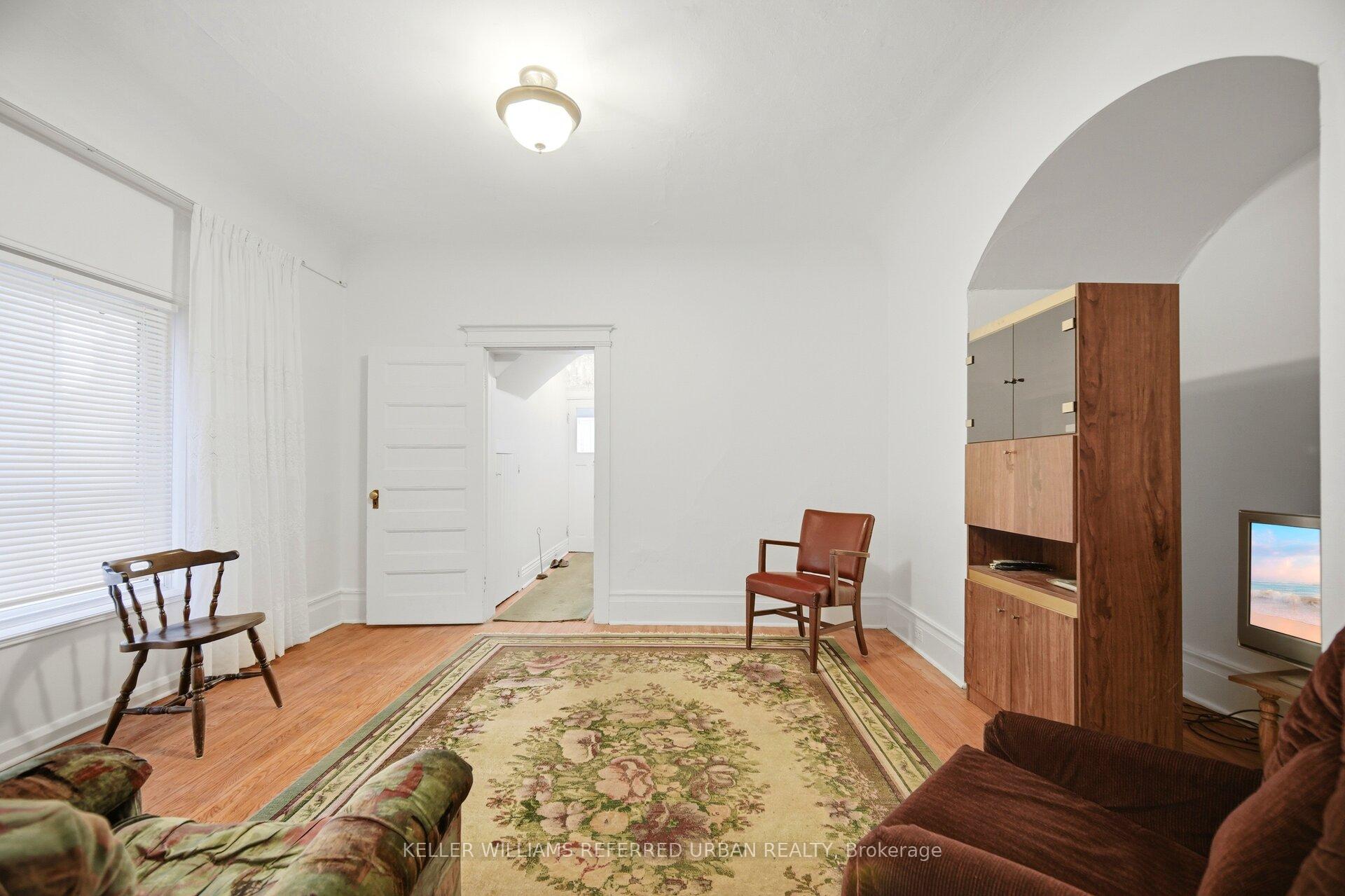 Photo 6 of 126 Close Avenue, Toronto, South Parkdale — HOMEH