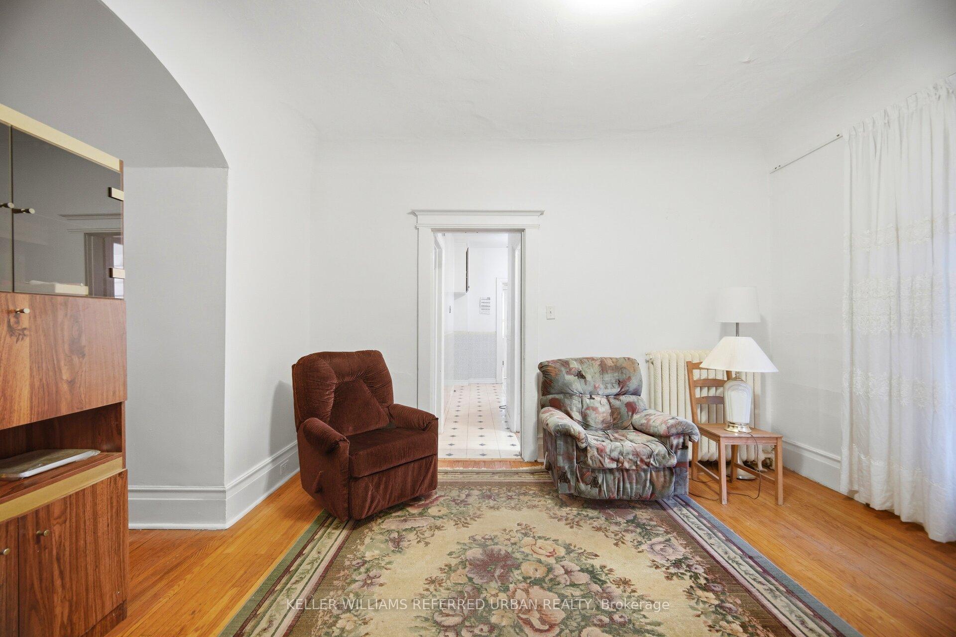 Photo 7 of 126 Close Avenue, Toronto, South Parkdale — HOMEH
