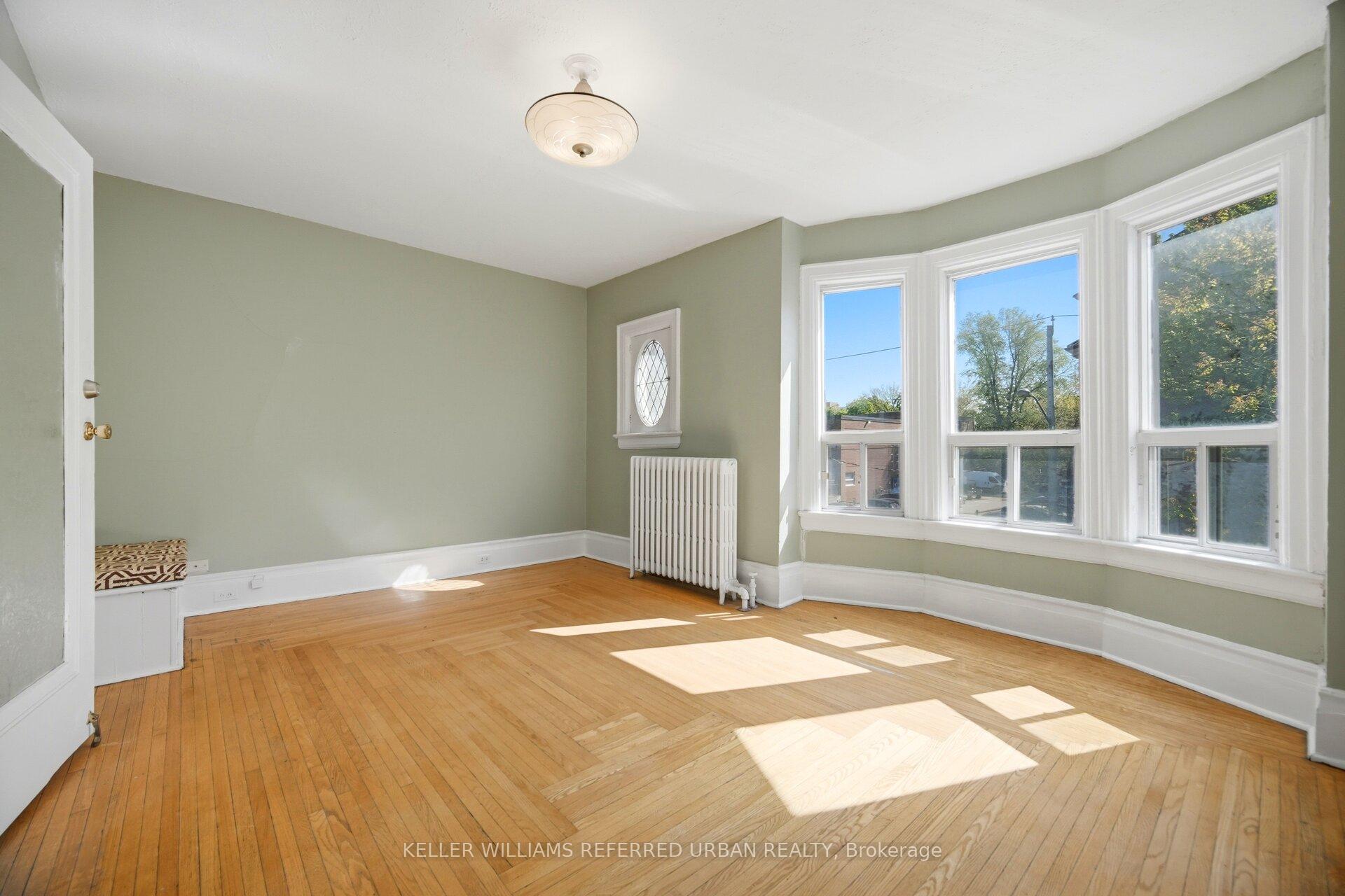 Photo 18 of 126 Close Avenue, Toronto, South Parkdale — HOMEH