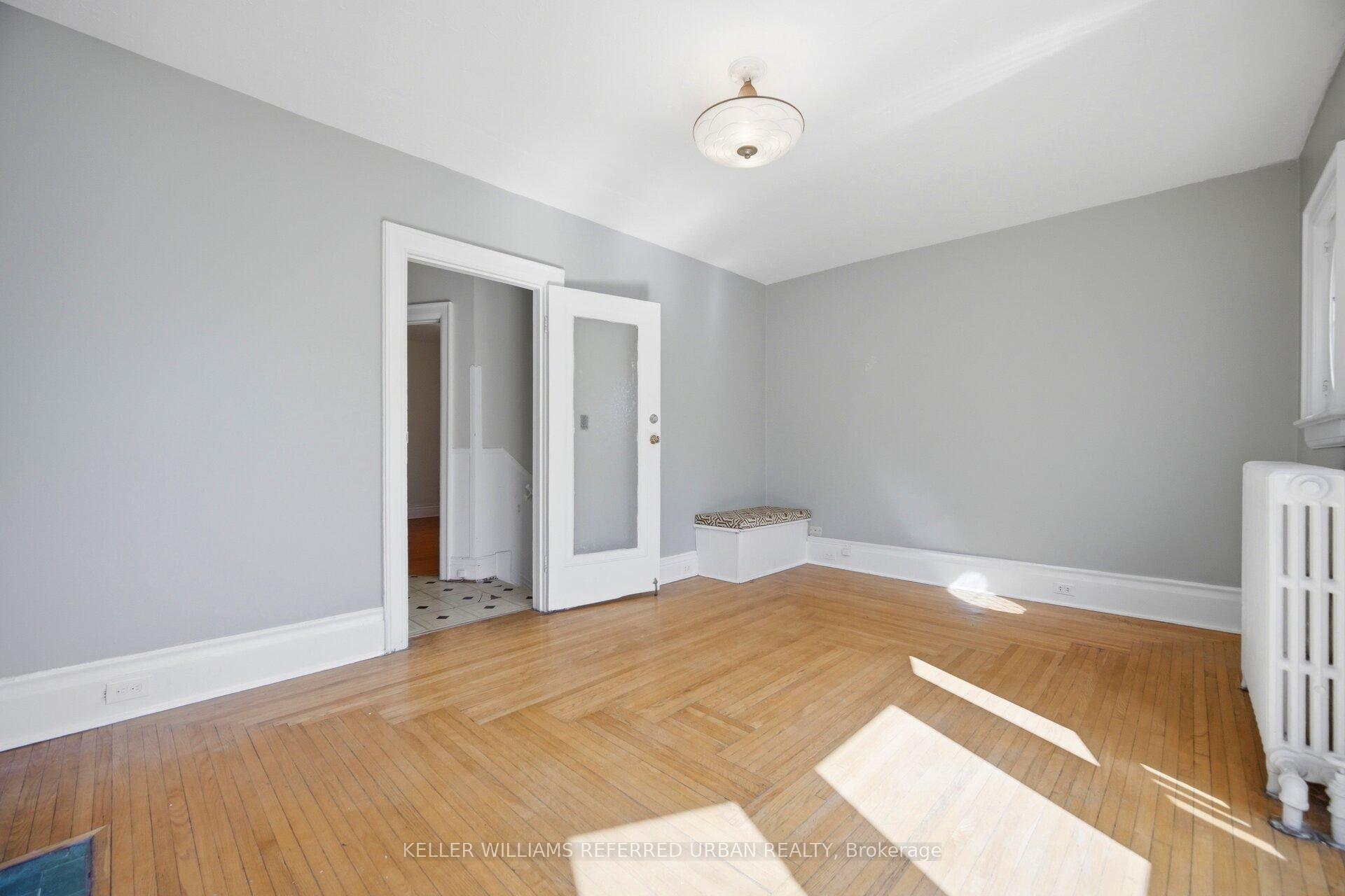 Photo 20 of 126 Close Avenue, Toronto, South Parkdale — HOMEH