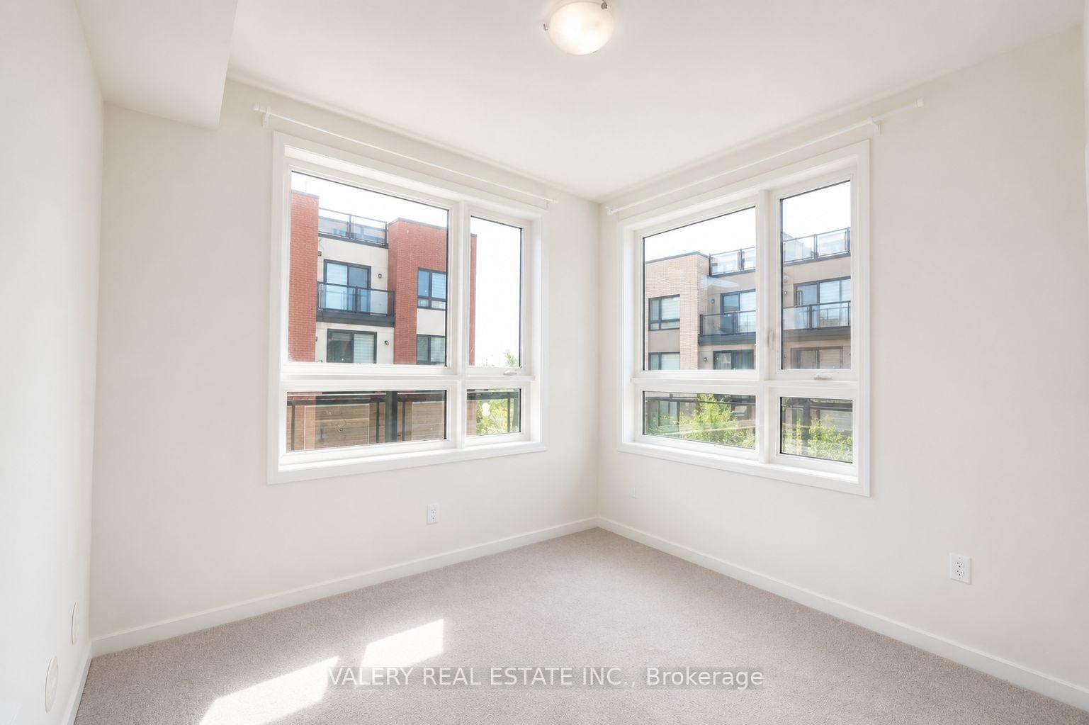 Photo 8 of Unit 15, 20 Woodstream Drive, Etobicoke, West Humber-Clairville — HOMEH