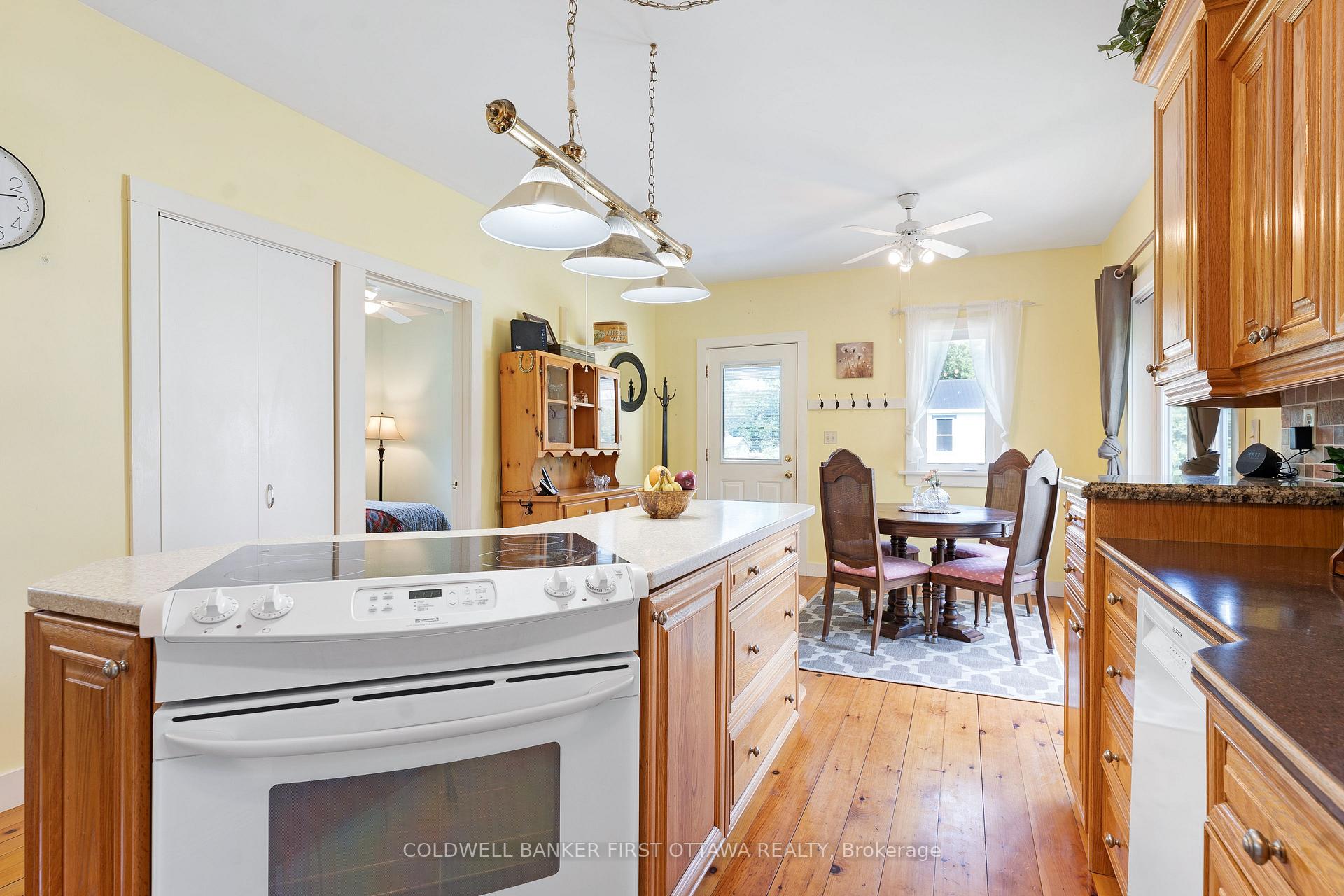 Photo 31 of 127 Rose Mac Drive, Drummond/North Elmsley, Drummond/North Elmsley (North Elmsley) Twp — HOMEH