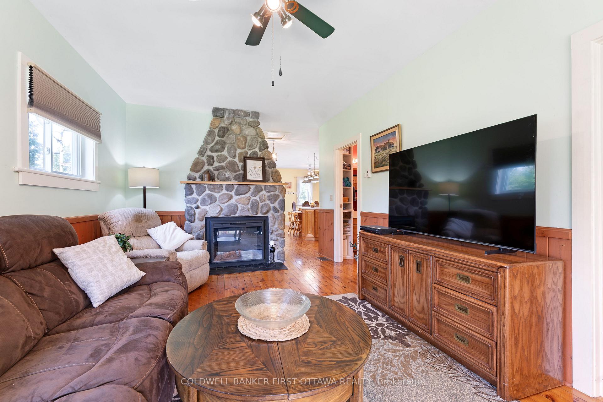 Photo 36 of 127 Rose Mac Drive, Drummond/North Elmsley, Drummond/North Elmsley (North Elmsley) Twp — HOMEH
