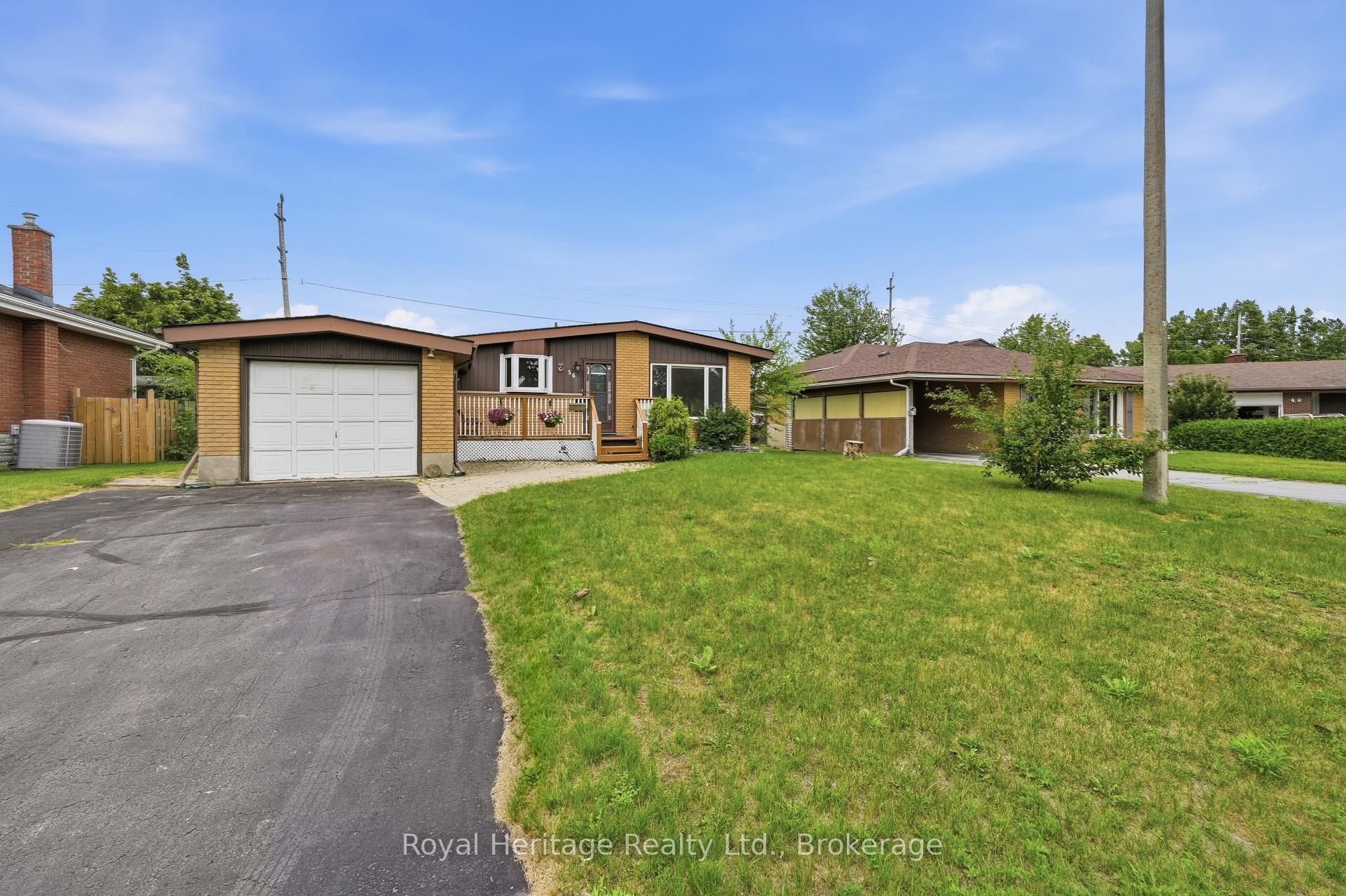 Photo 4 of 56 Fifth Avenue, Quinte West, Murray Ward — HOMEH