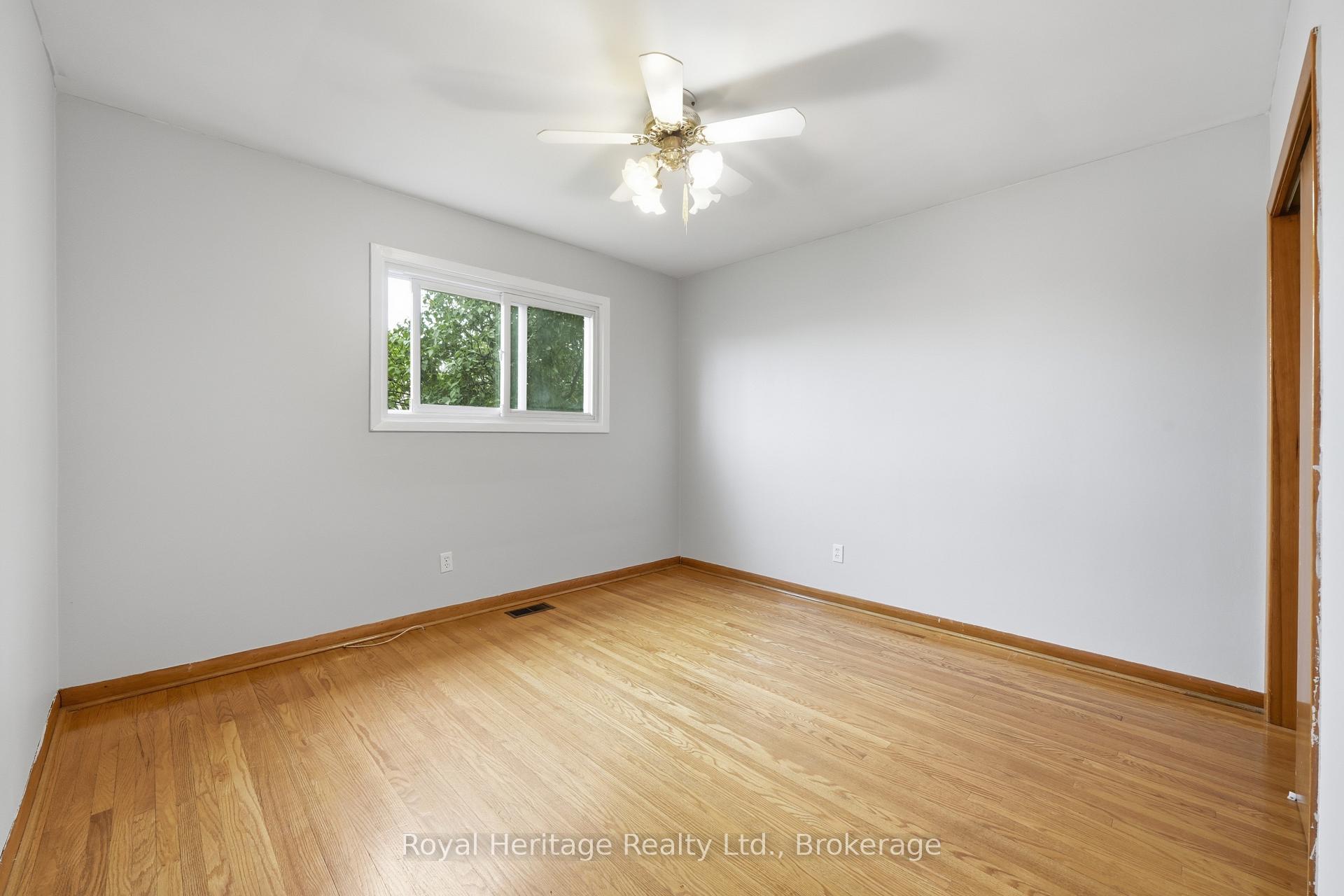 Photo 22 of 56 Fifth Avenue, Quinte West, Murray Ward — HOMEH