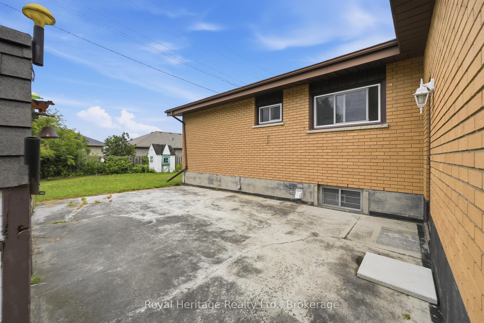 Photo 34 of 56 Fifth Avenue, Quinte West, Murray Ward — HOMEH