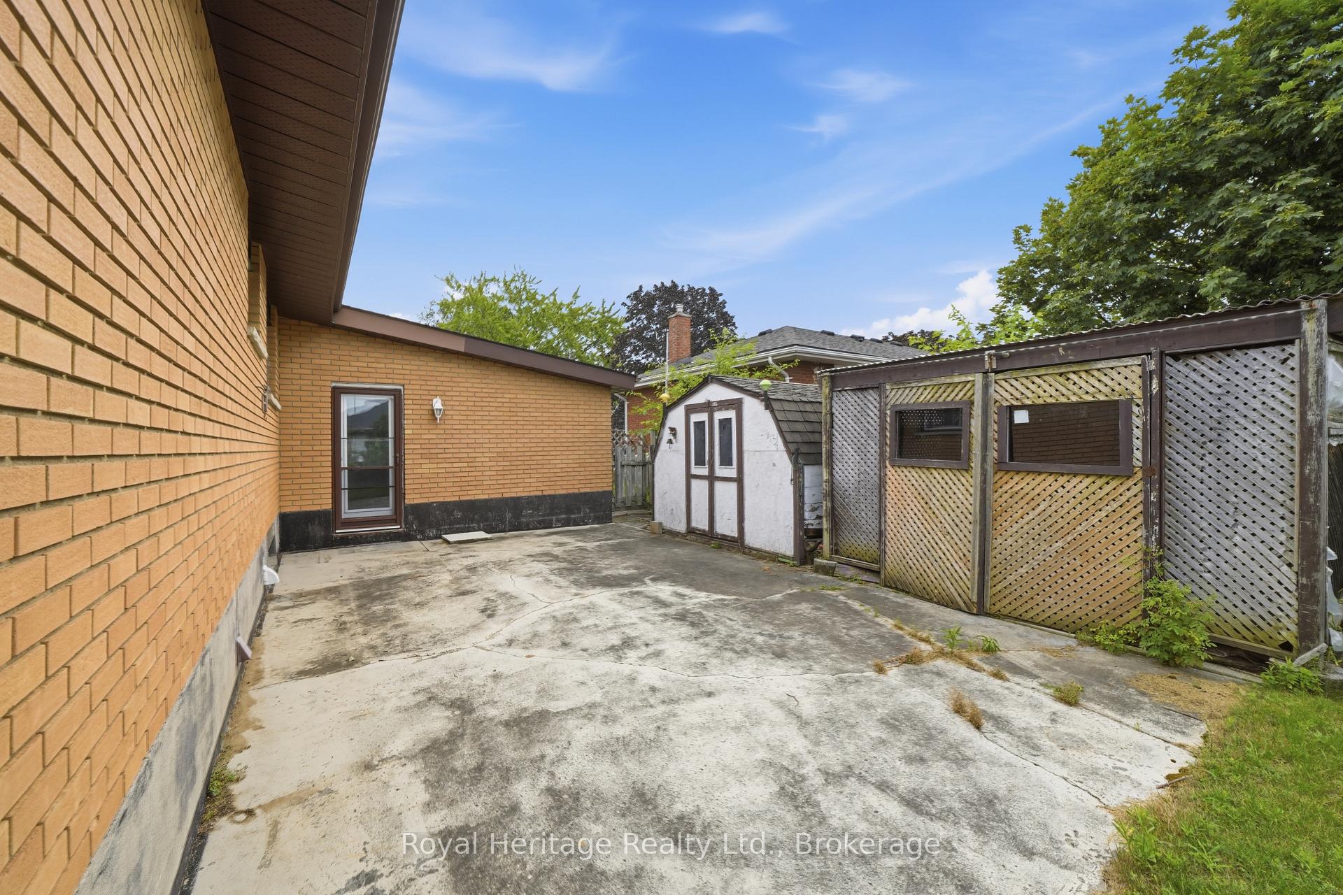 Photo 35 of 56 Fifth Avenue, Quinte West, Murray Ward — HOMEH