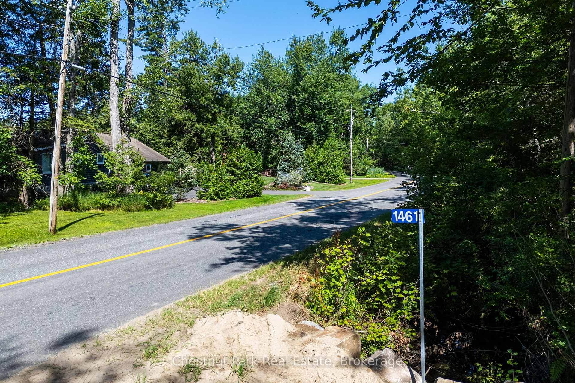Photo of 1461 Golden Beach Road