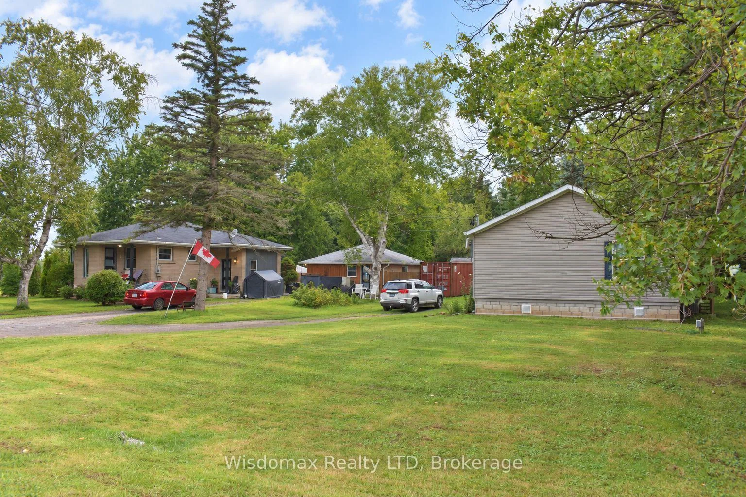 Photo 6 of 908 Netherby Road, Welland, Cooks Mills — HOMEH