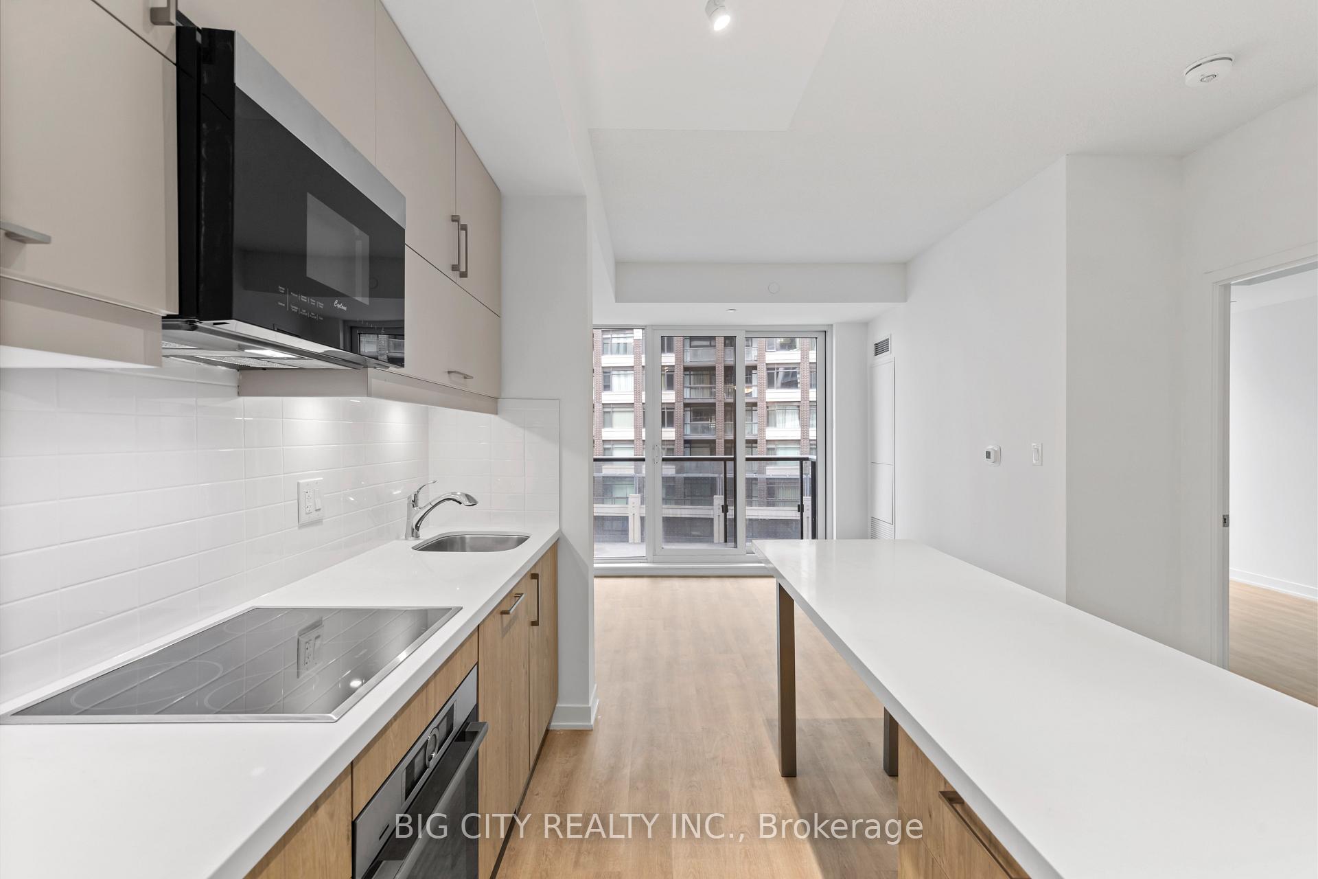 Photo 8 of Unit 623, 8119 Birchmount Road, Markham, Unionville — HOMEH