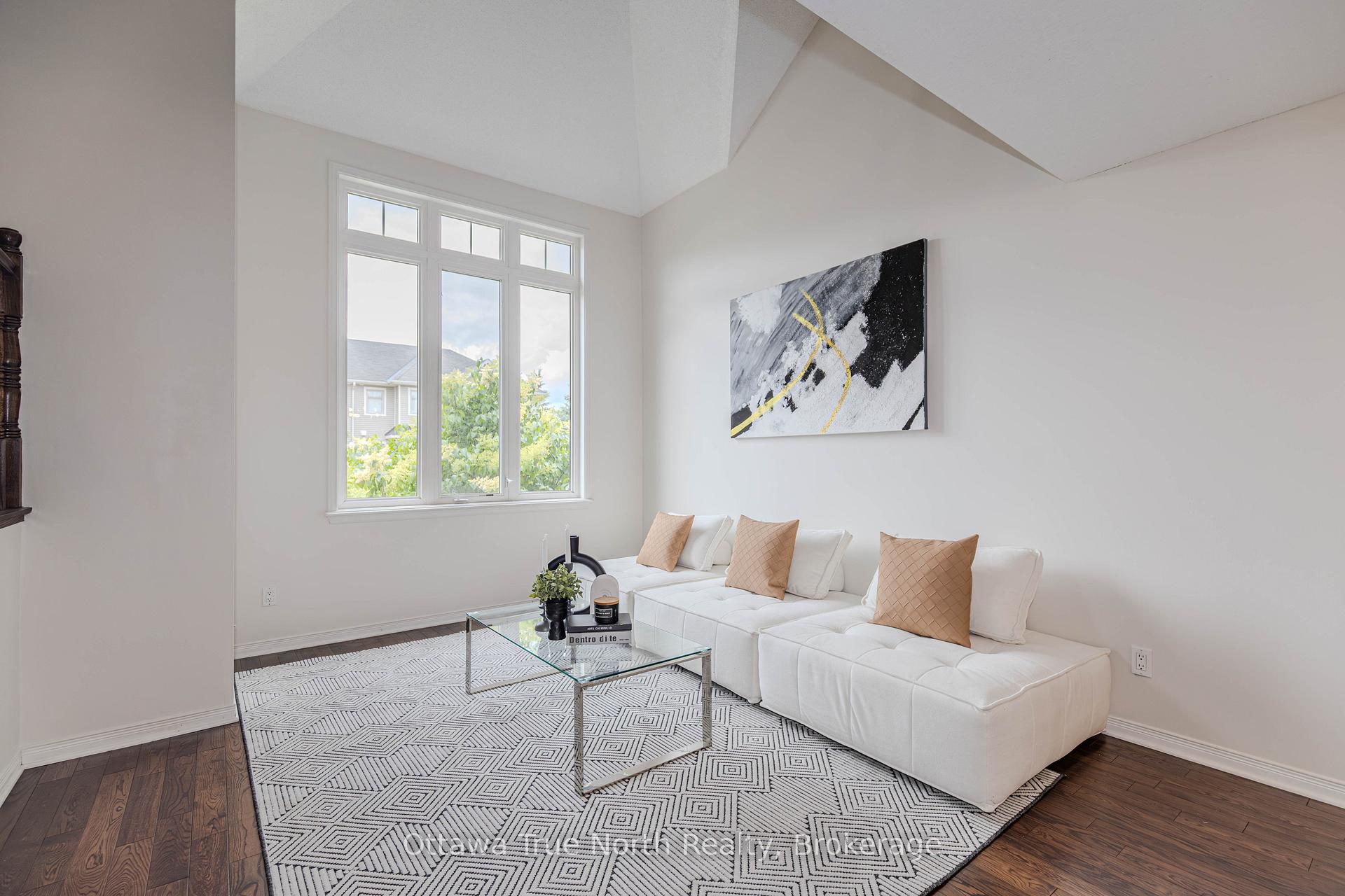 Photo 3 of Unit 9, 276 Keltie Private, Ottawa, Barrhaven - Longfields — HOMEH
