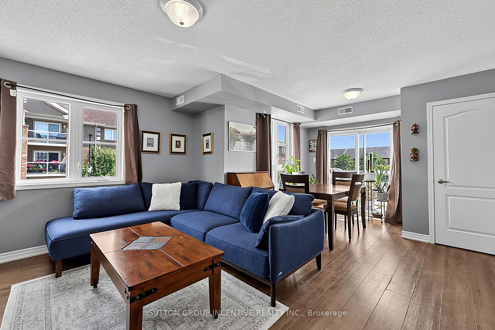Photo 5 of Unit 7, 139 Sydenham Wells, Barrie, Georgian Drive — HOMEH