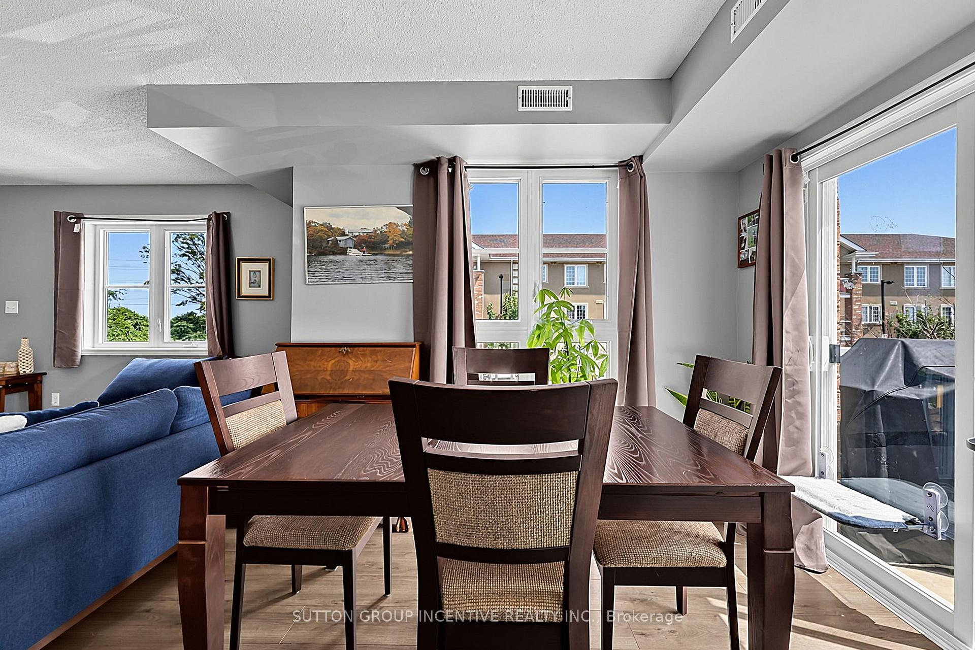 Photo 10 of Unit 7, 139 Sydenham Wells, Barrie, Georgian Drive — HOMEH