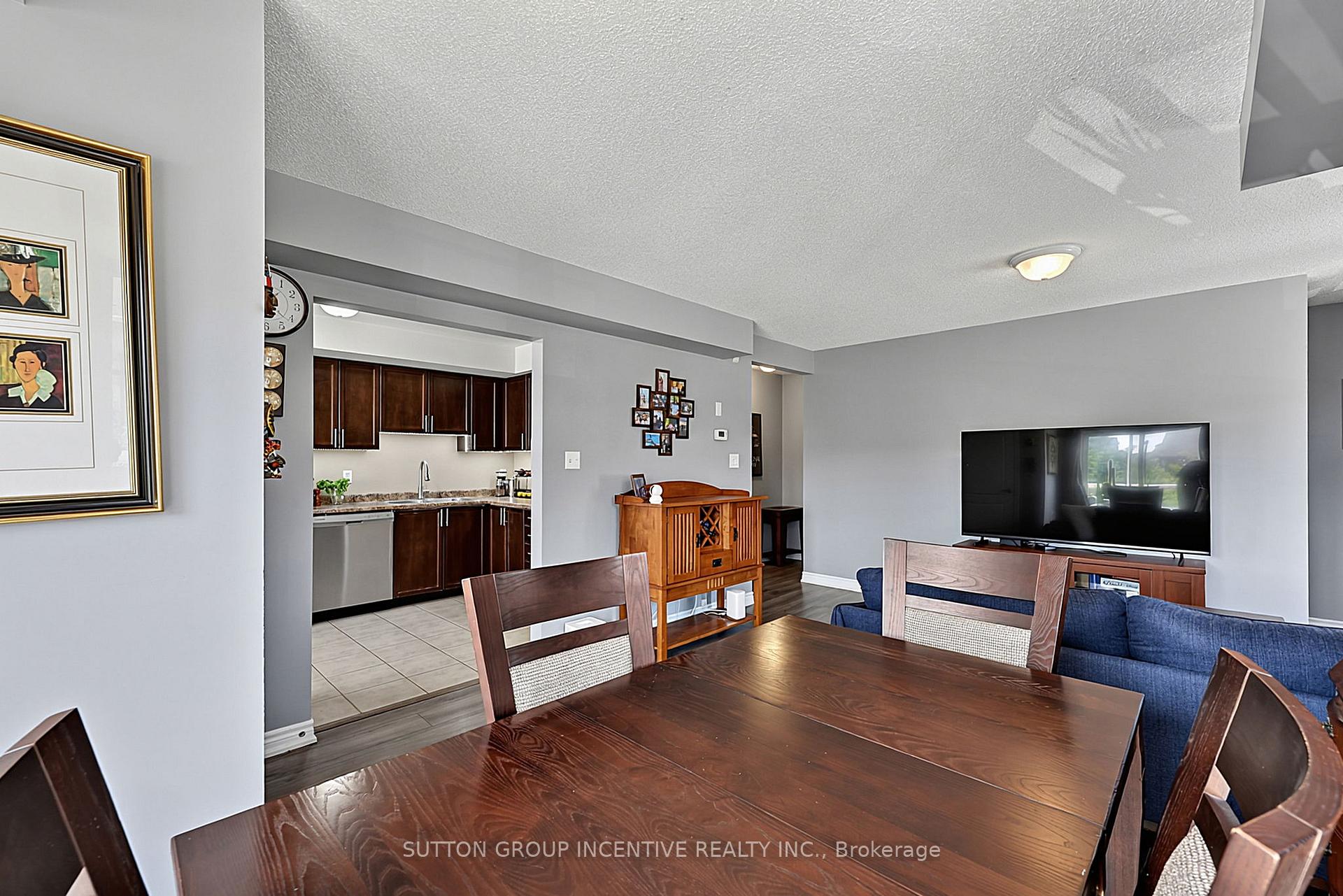Photo 11 of Unit 7, 139 Sydenham Wells, Barrie, Georgian Drive — HOMEH