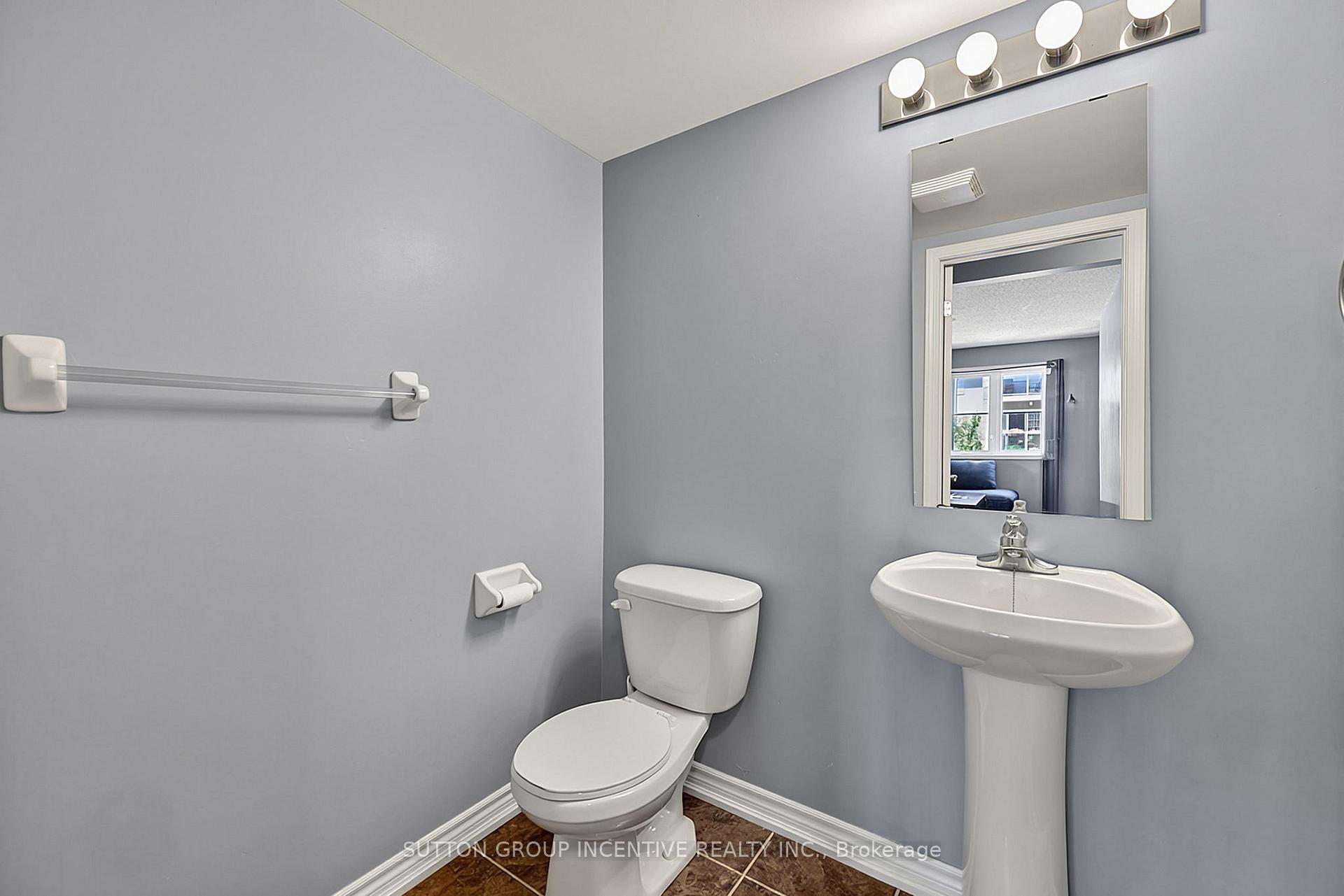 Photo 17 of Unit 7, 139 Sydenham Wells, Barrie, Georgian Drive — HOMEH