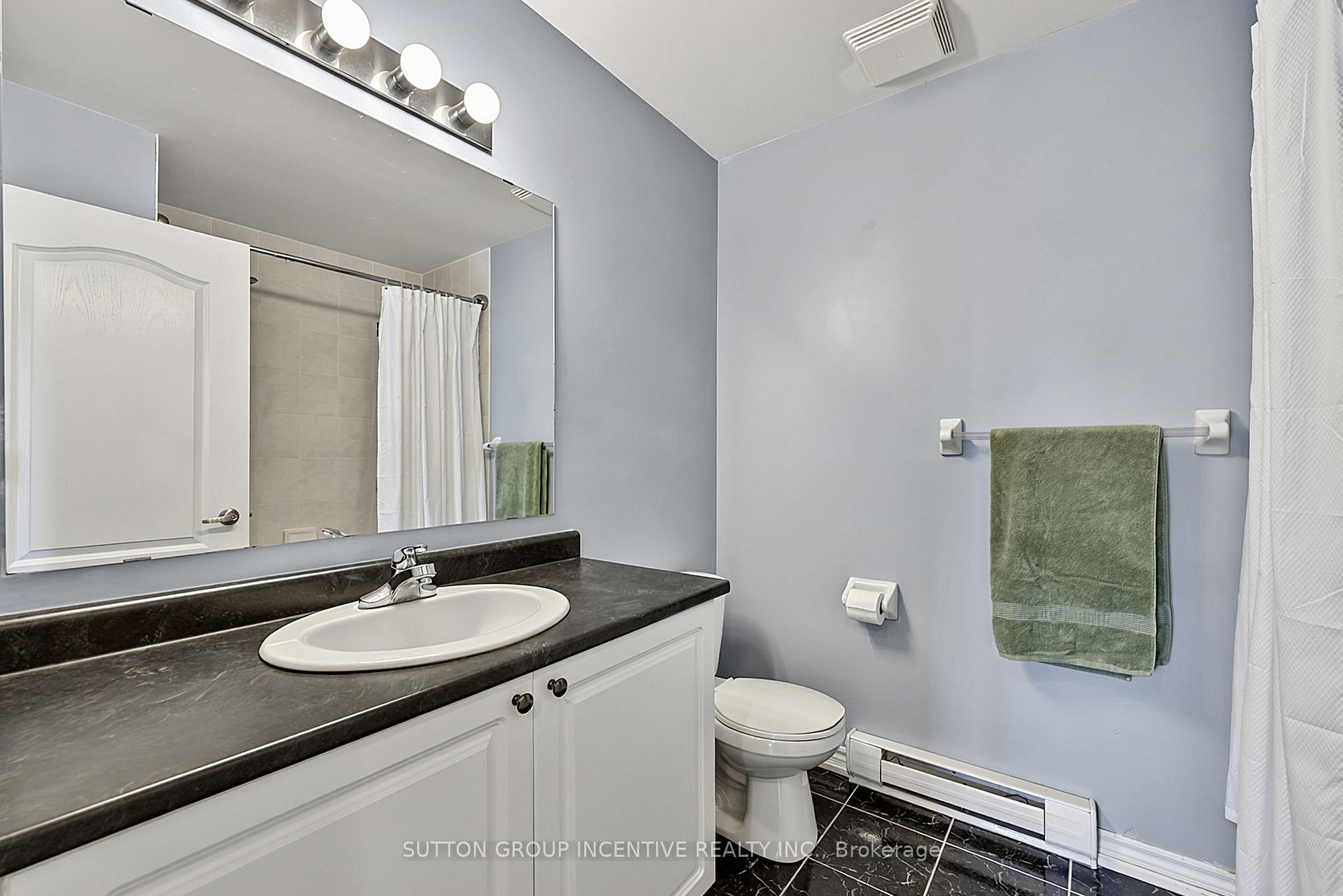 Photo 25 of Unit 7, 139 Sydenham Wells, Barrie, Georgian Drive — HOMEH