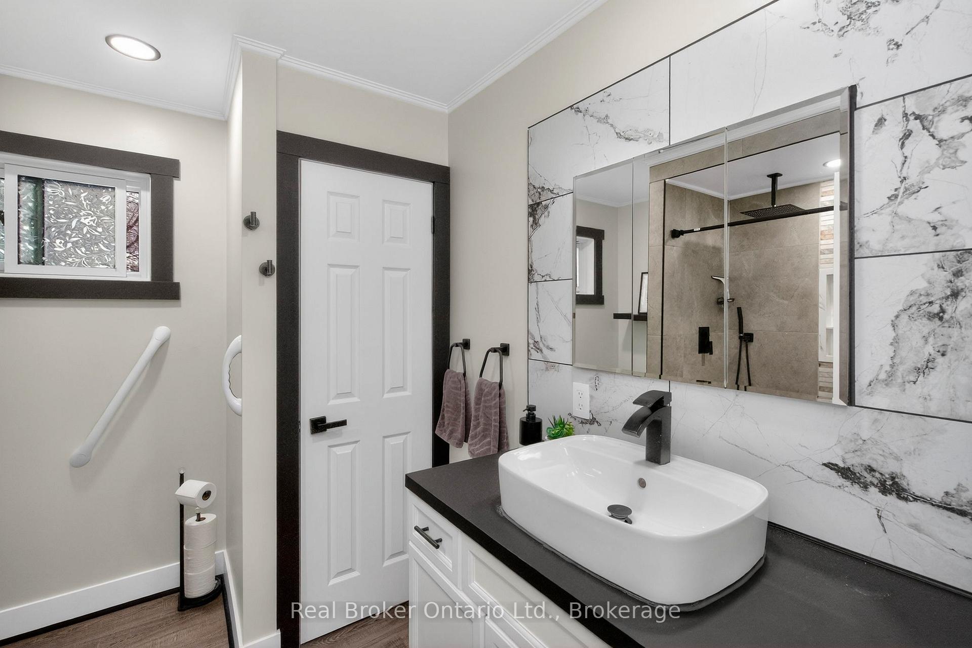 Photo 13 of 44 Byrnes Crescent, Penetanguishene — HOMEH