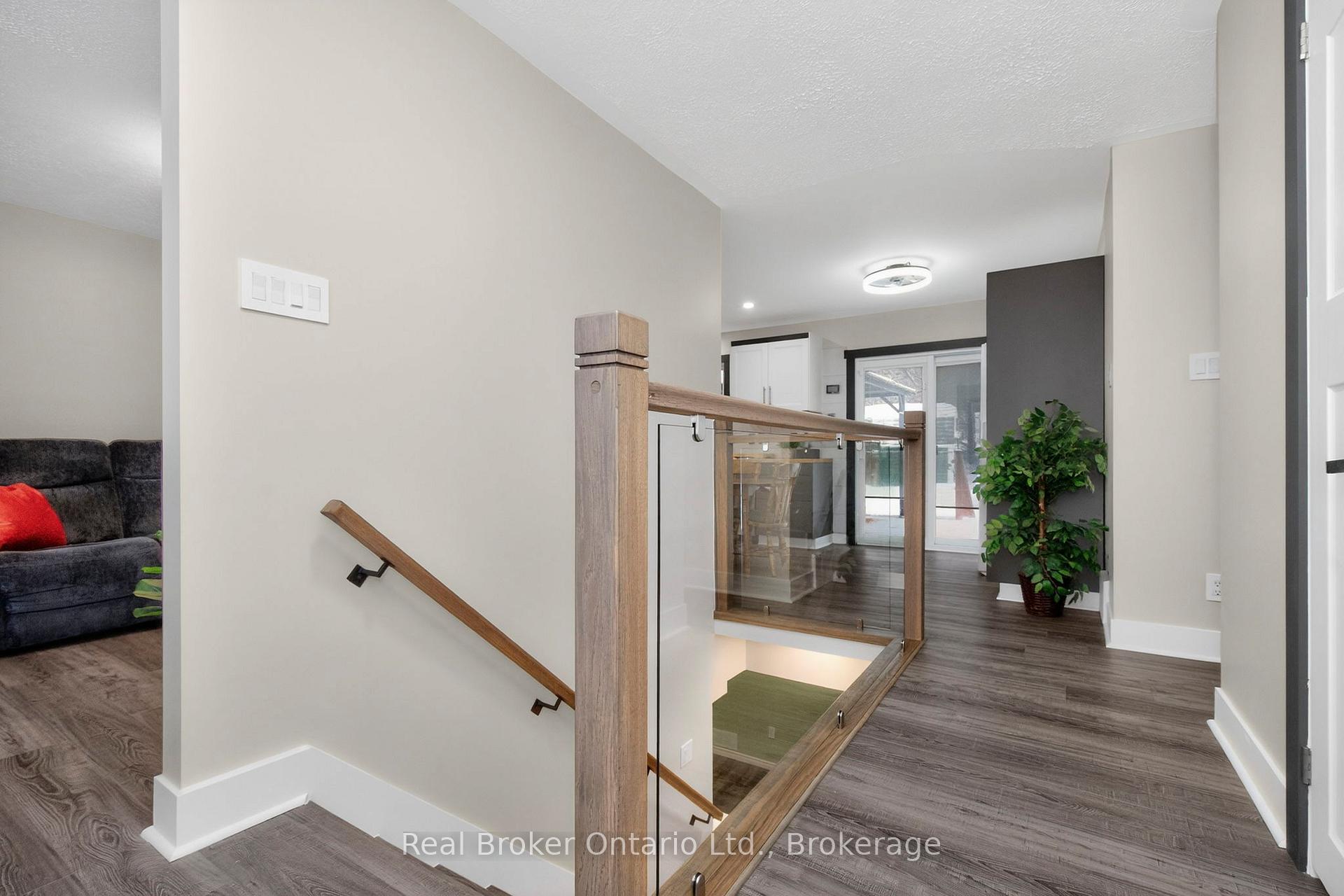 Photo 15 of 44 Byrnes Crescent, Penetanguishene — HOMEH