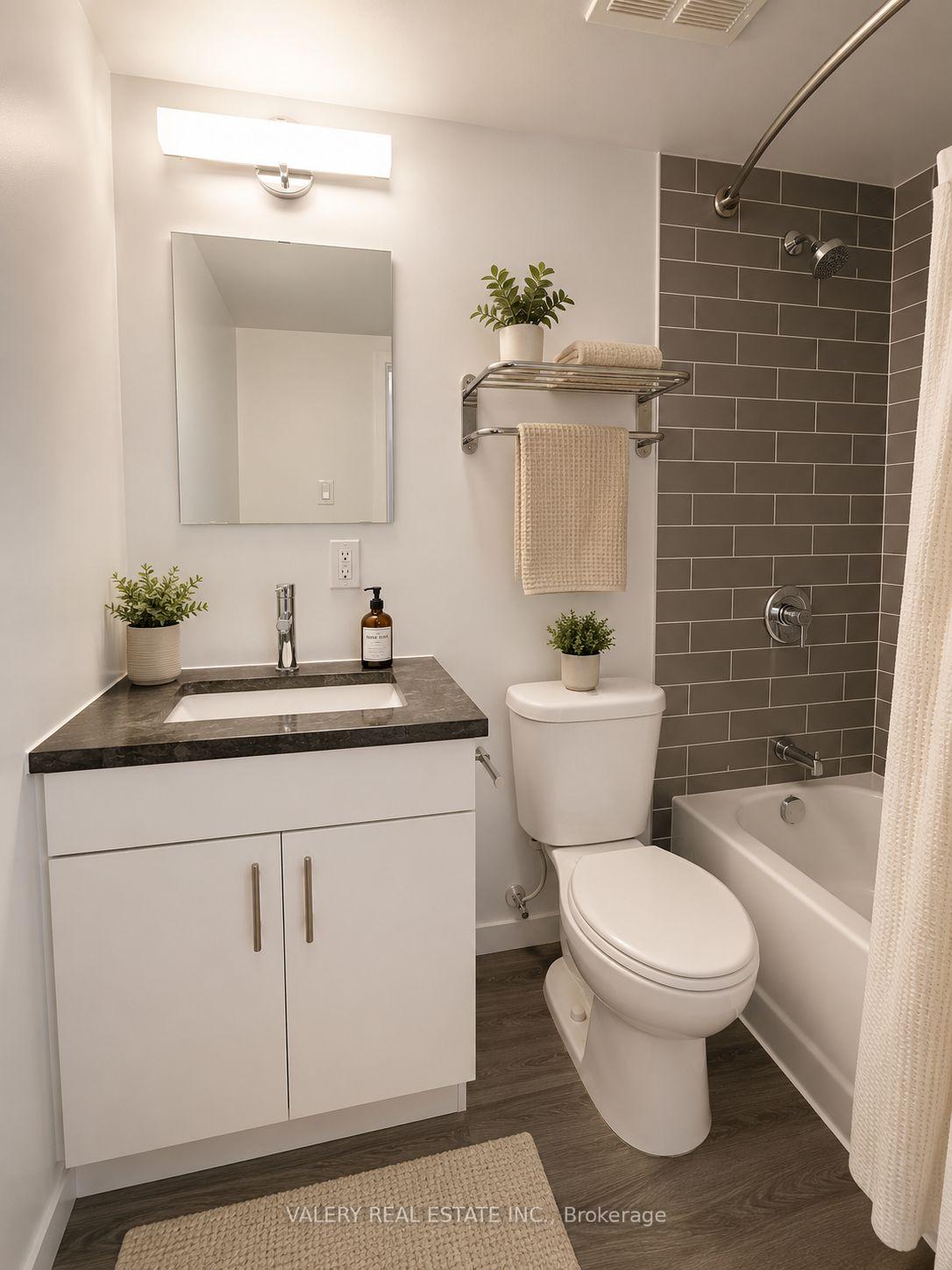 Photo 5 of Unit 128, 324 Cambridge Street, Ottawa, West Centre Town — HOMEH