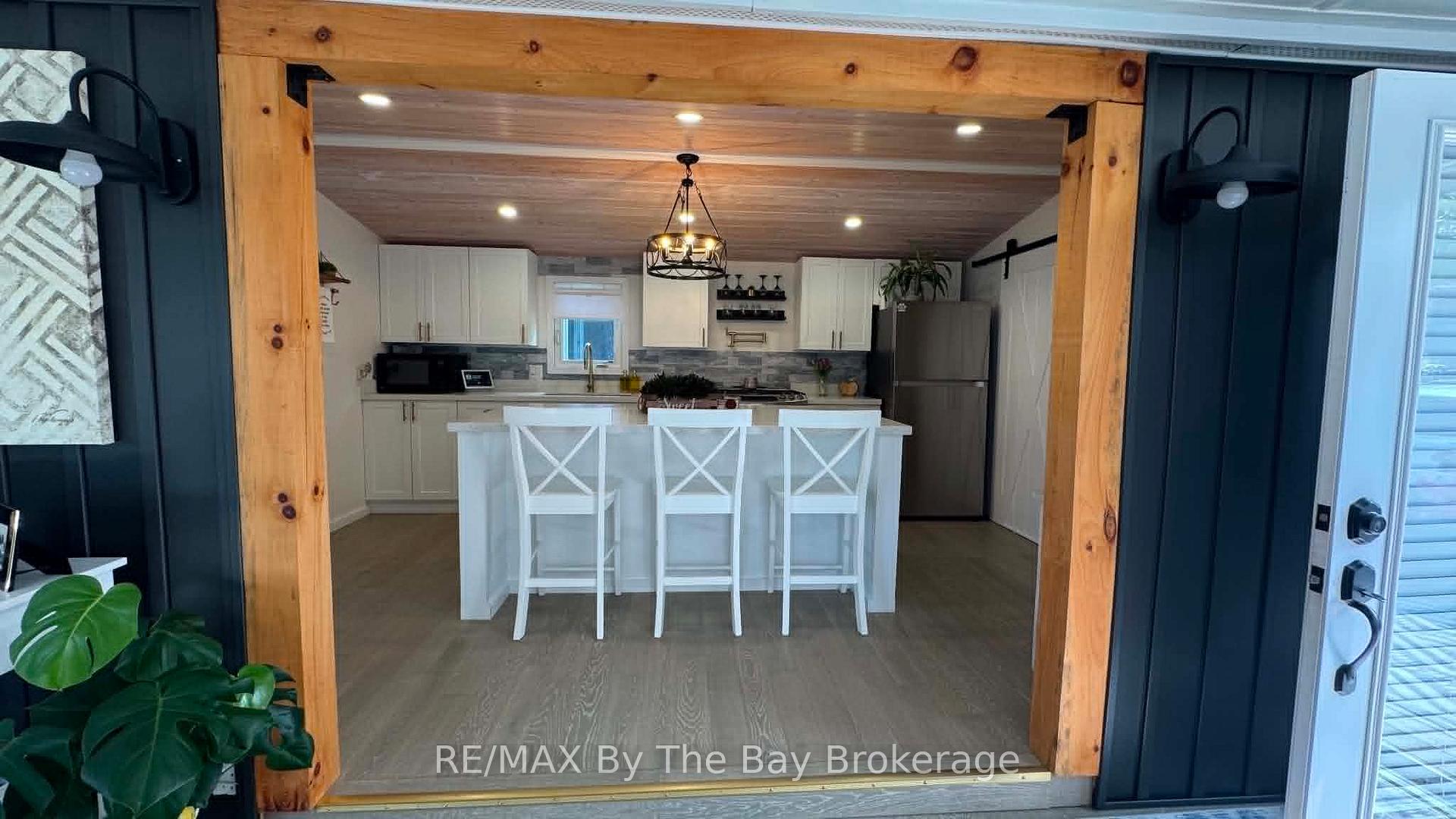 Photo 9 of Unit 420, 225 Platten Boulevard, Scugog, Rural Scugog — HOMEH