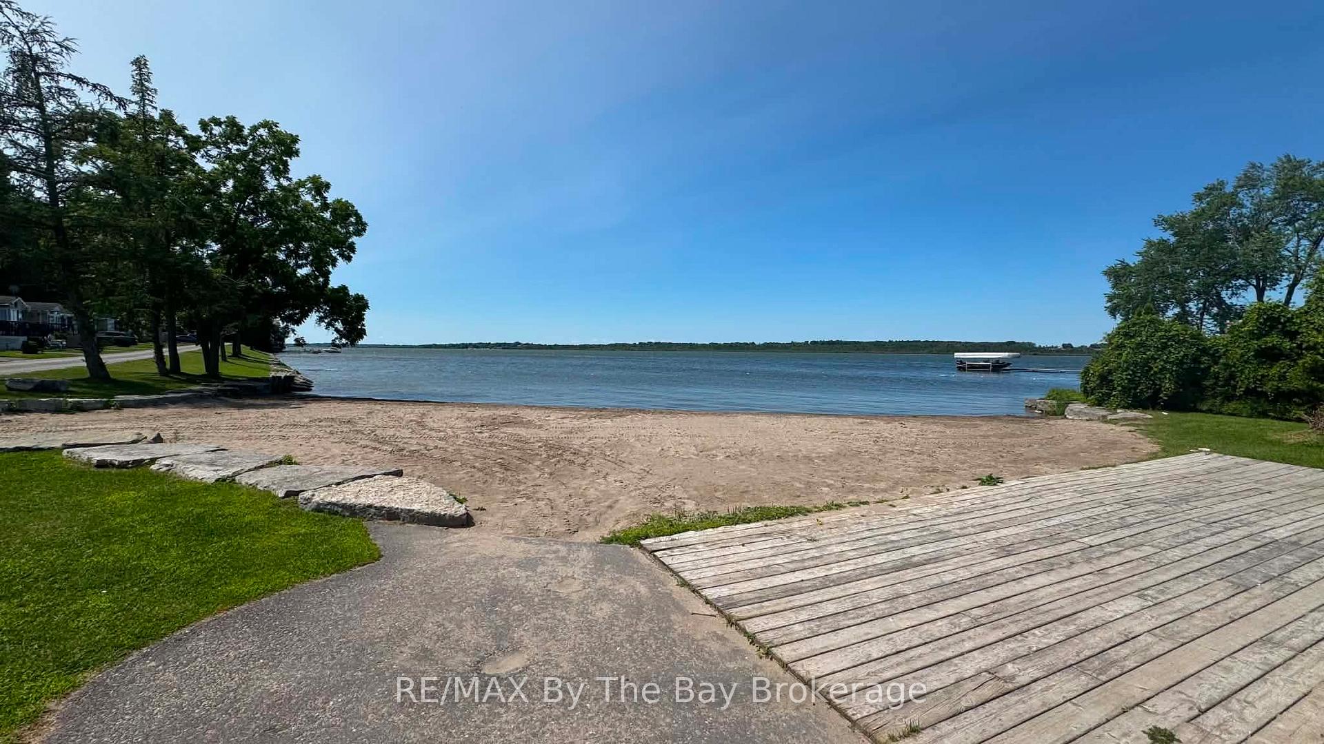Photo 28 of Unit 420, 225 Platten Boulevard, Scugog, Rural Scugog — HOMEH
