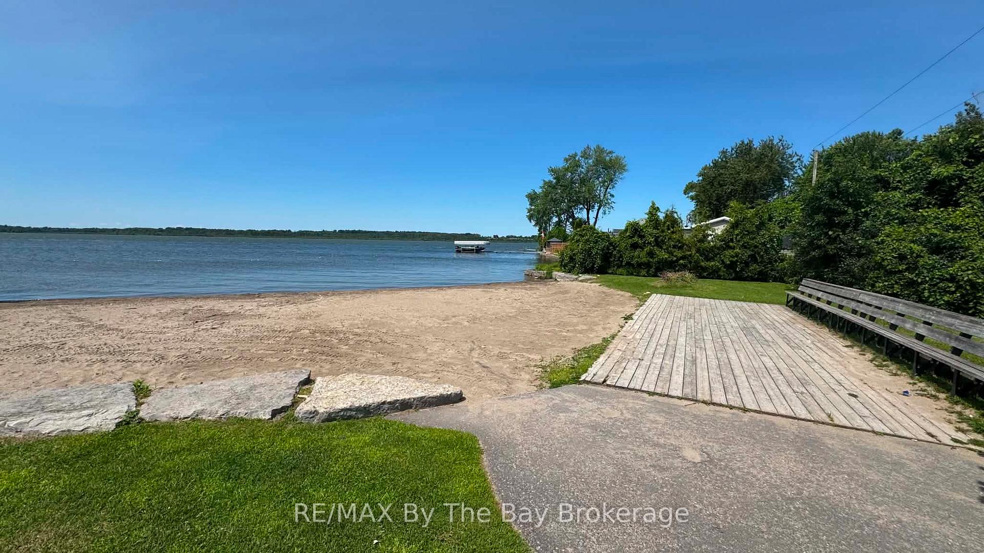 Photo 29 of Unit 420, 225 Platten Boulevard, Scugog, Rural Scugog — HOMEH