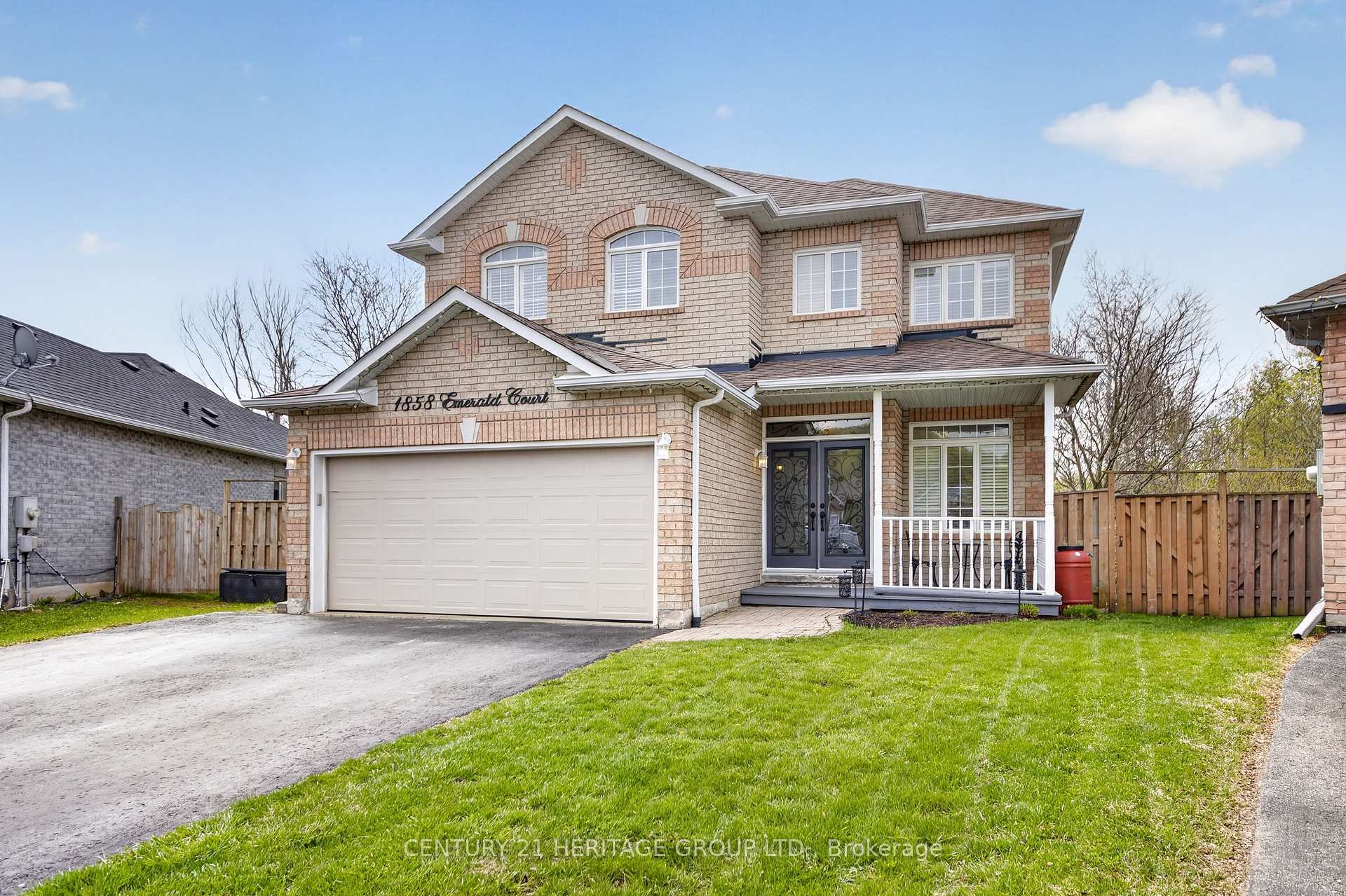 Photo 1 of 1858 Emerald Court, Innisfil, Alcona — HOMEH