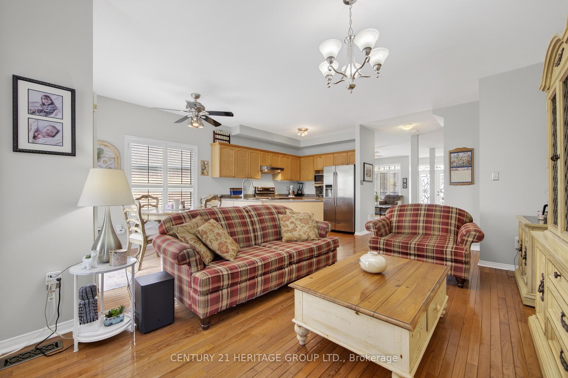 Photo 10 of 1858 Emerald Court, Innisfil, Alcona — HOMEH