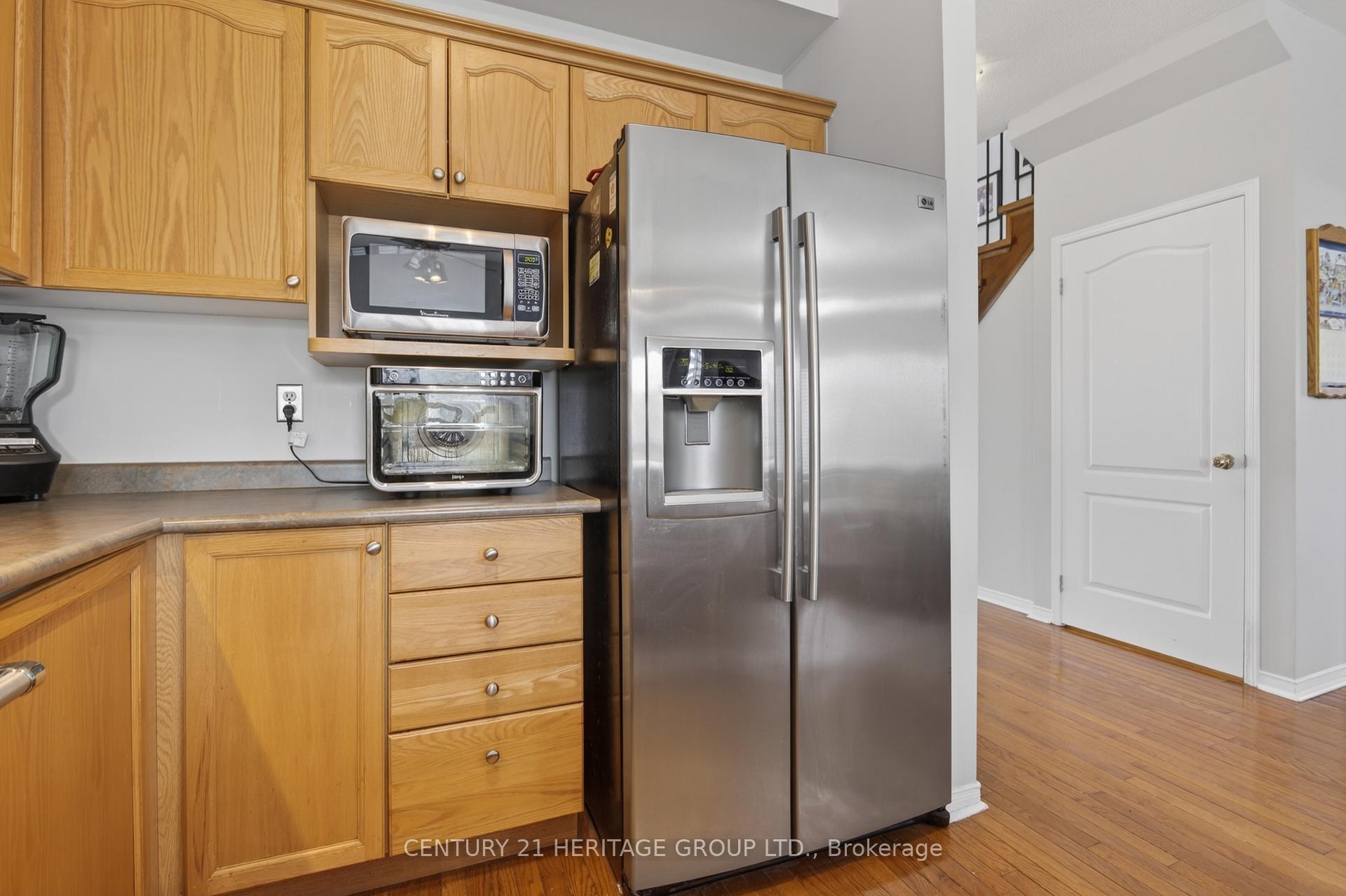 Photo 14 of 1858 Emerald Court, Innisfil, Alcona — HOMEH