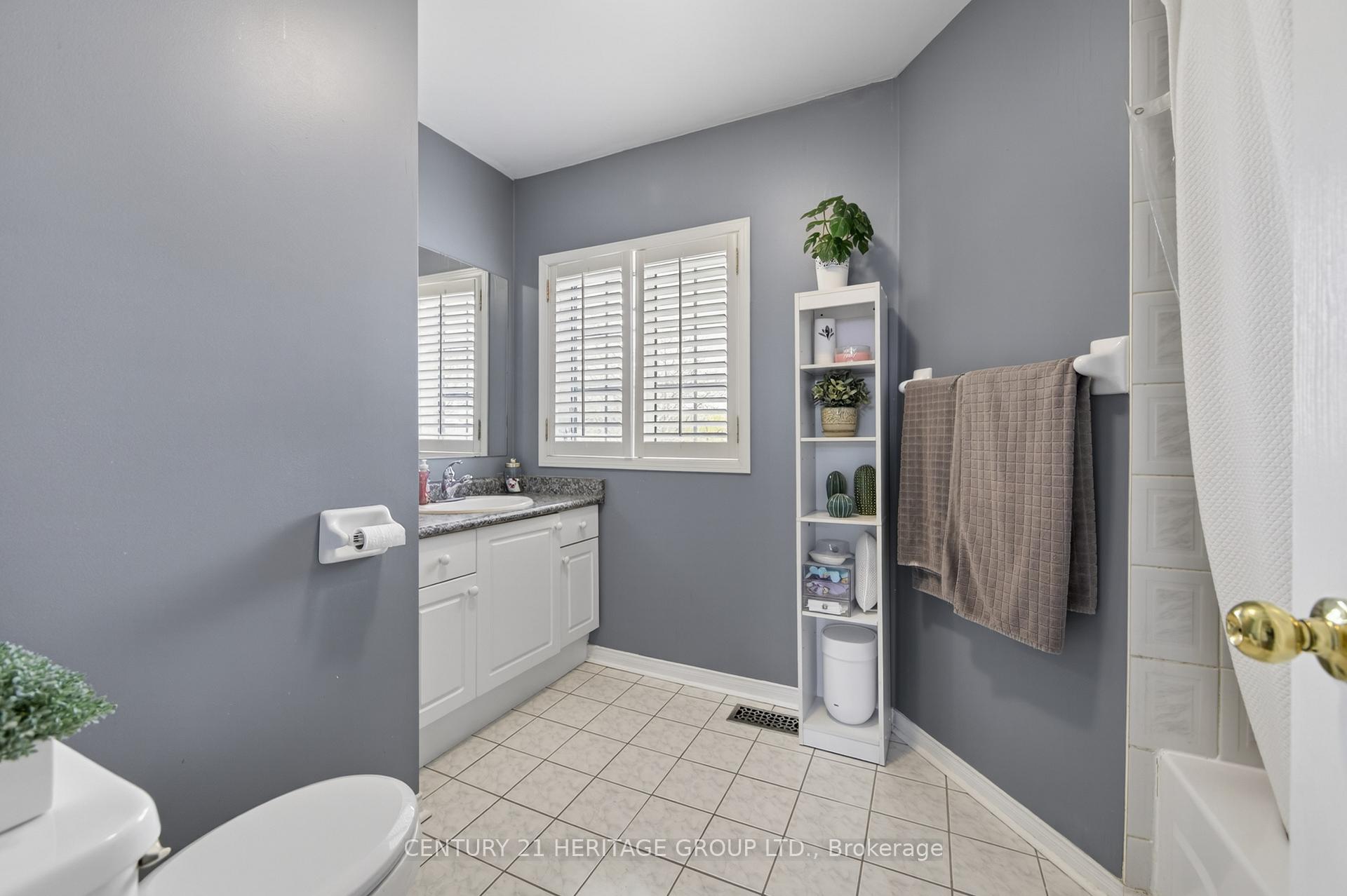 Photo 27 of 1858 Emerald Court, Innisfil, Alcona — HOMEH