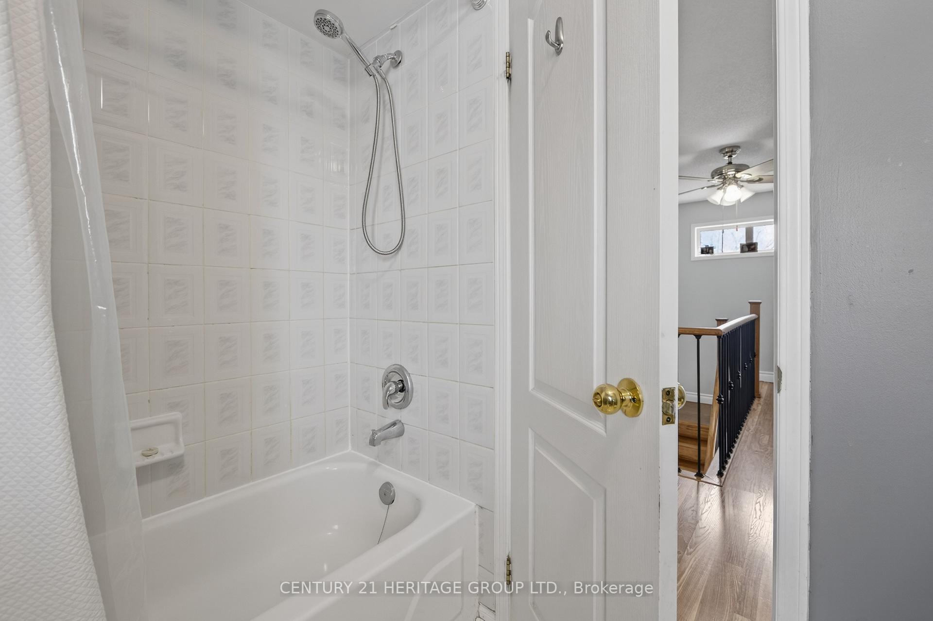Photo 29 of 1858 Emerald Court, Innisfil, Alcona — HOMEH