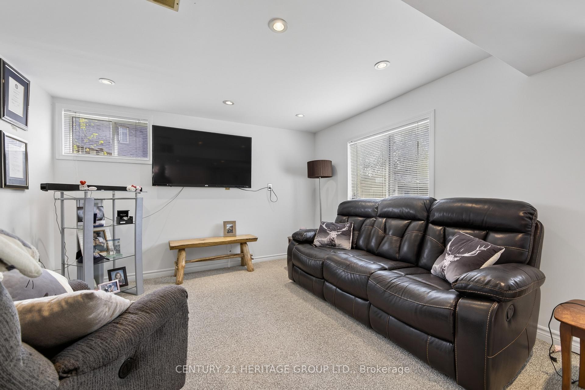 Photo 38 of 1858 Emerald Court, Innisfil, Alcona — HOMEH