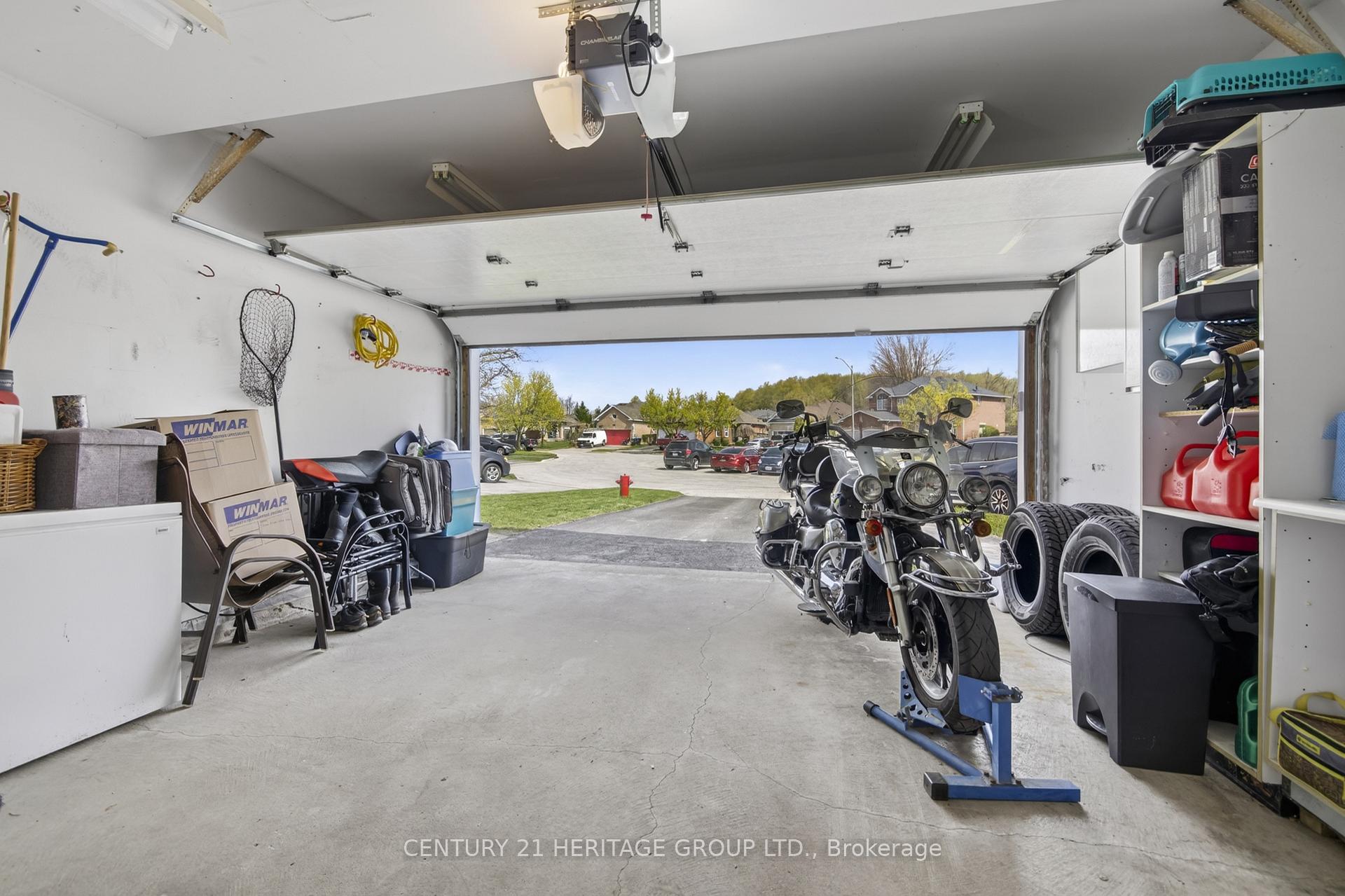 Photo 44 of 1858 Emerald Court, Innisfil, Alcona — HOMEH
