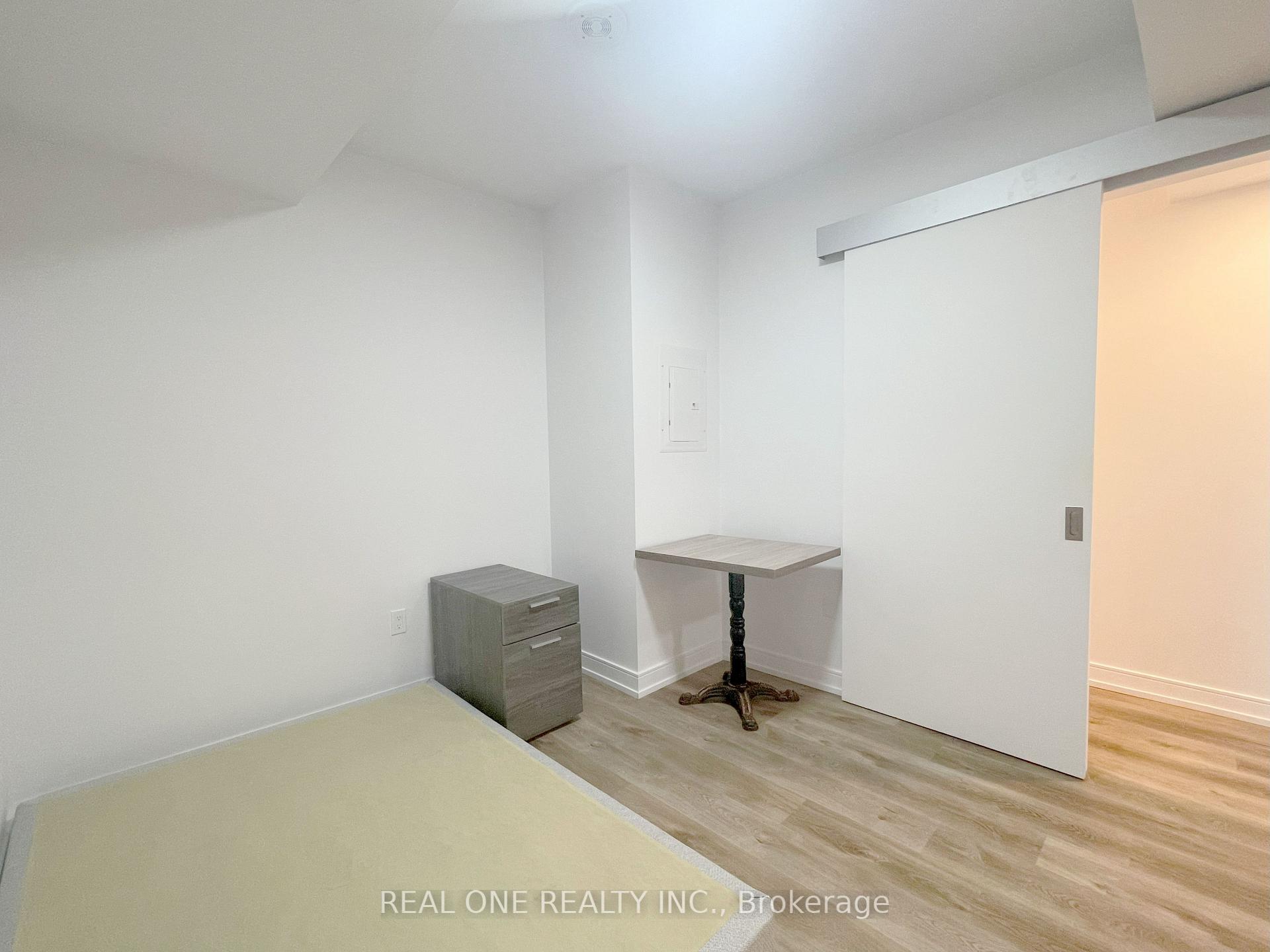 Photo 9 of Unit 820, 1 Jarvis Street, Hamilton, Beasley — HOMEH
