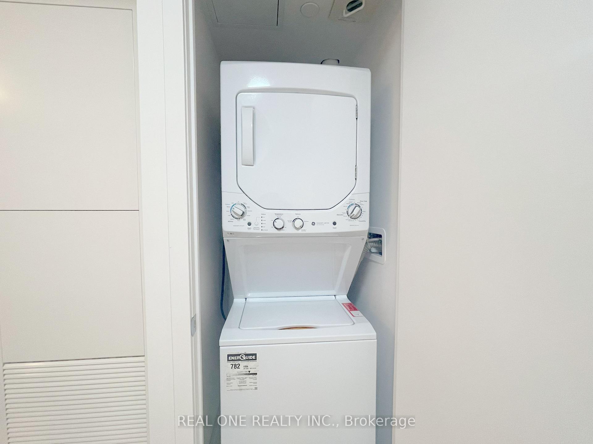 Photo 13 of Unit 820, 1 Jarvis Street, Hamilton, Beasley — HOMEH