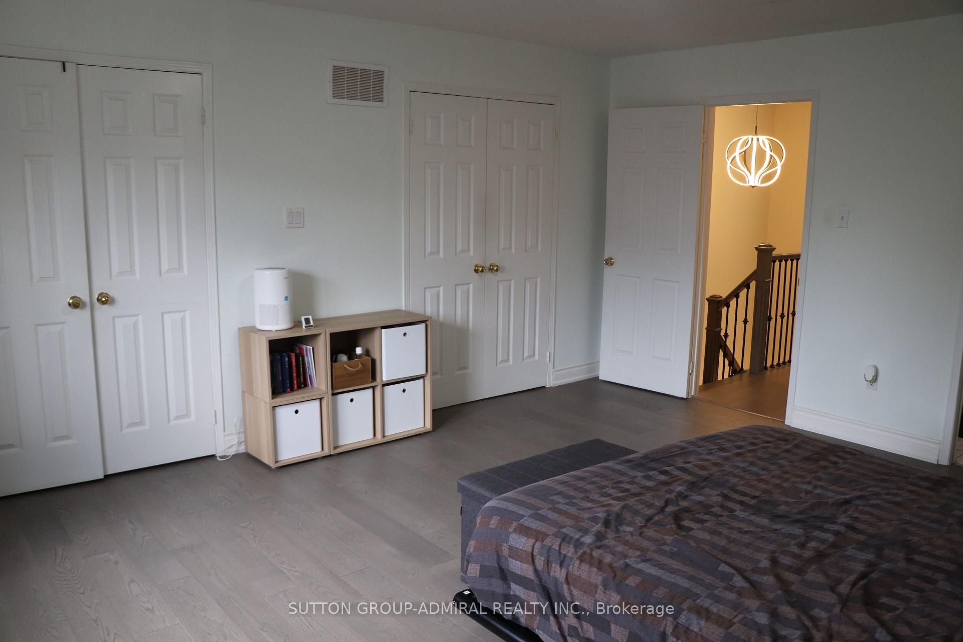 Photo 9 of 15 Apollo Road, Markham, Middlefield — HOMEH